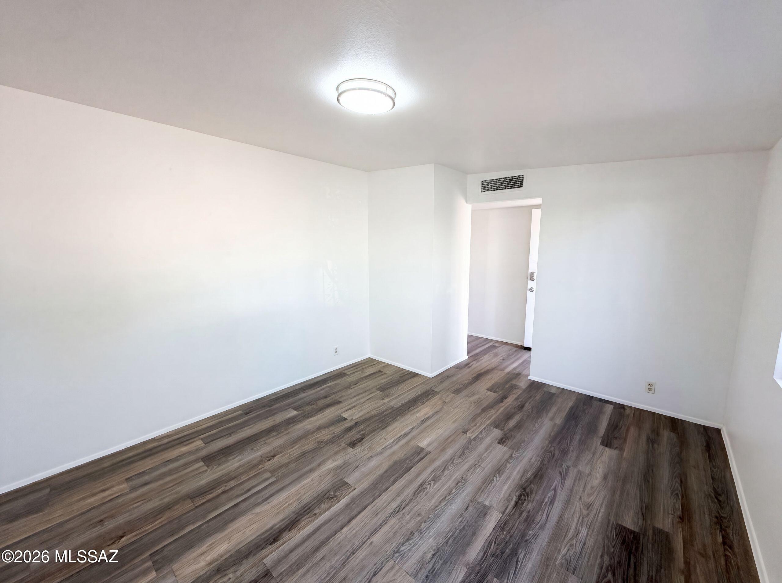 Manana Grande - Residential