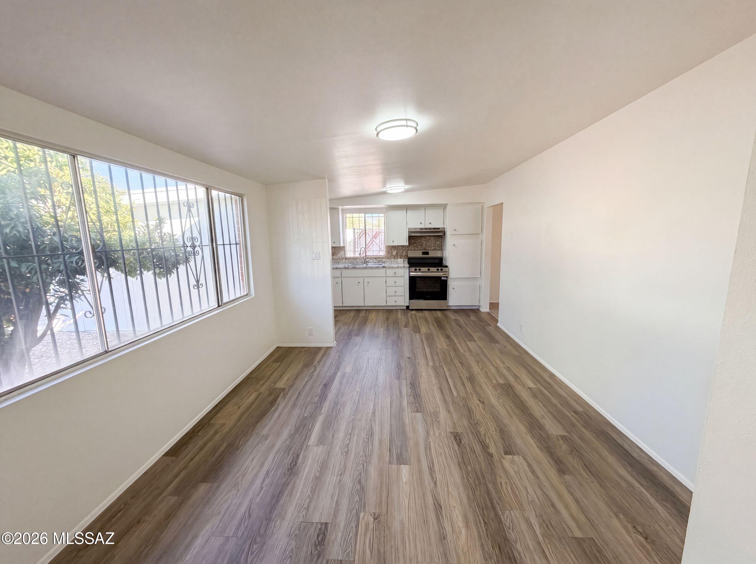 Manana Grande - Residential