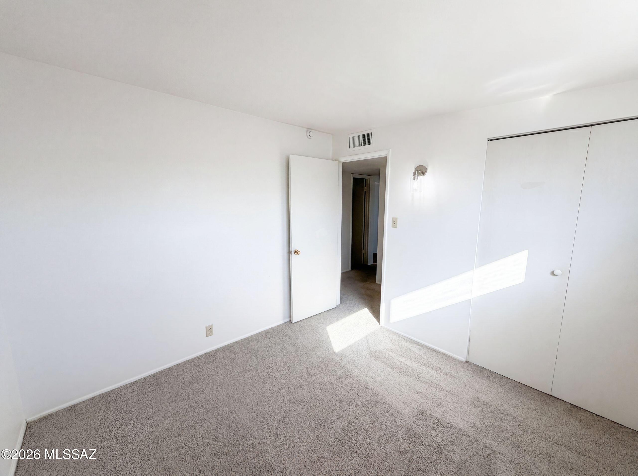 Manana Grande - Residential