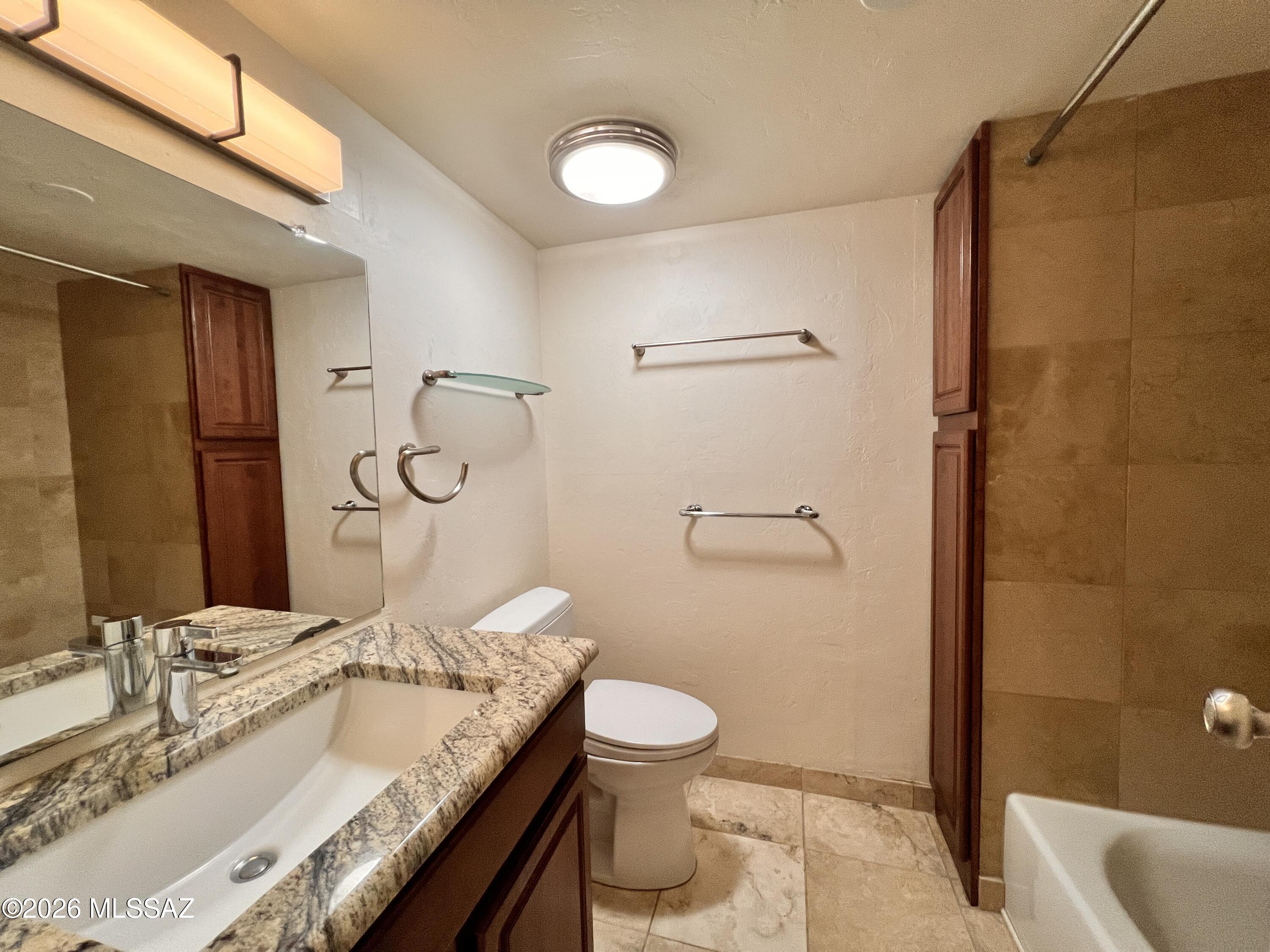 Dakotah Hills Condominium - Residential Lease