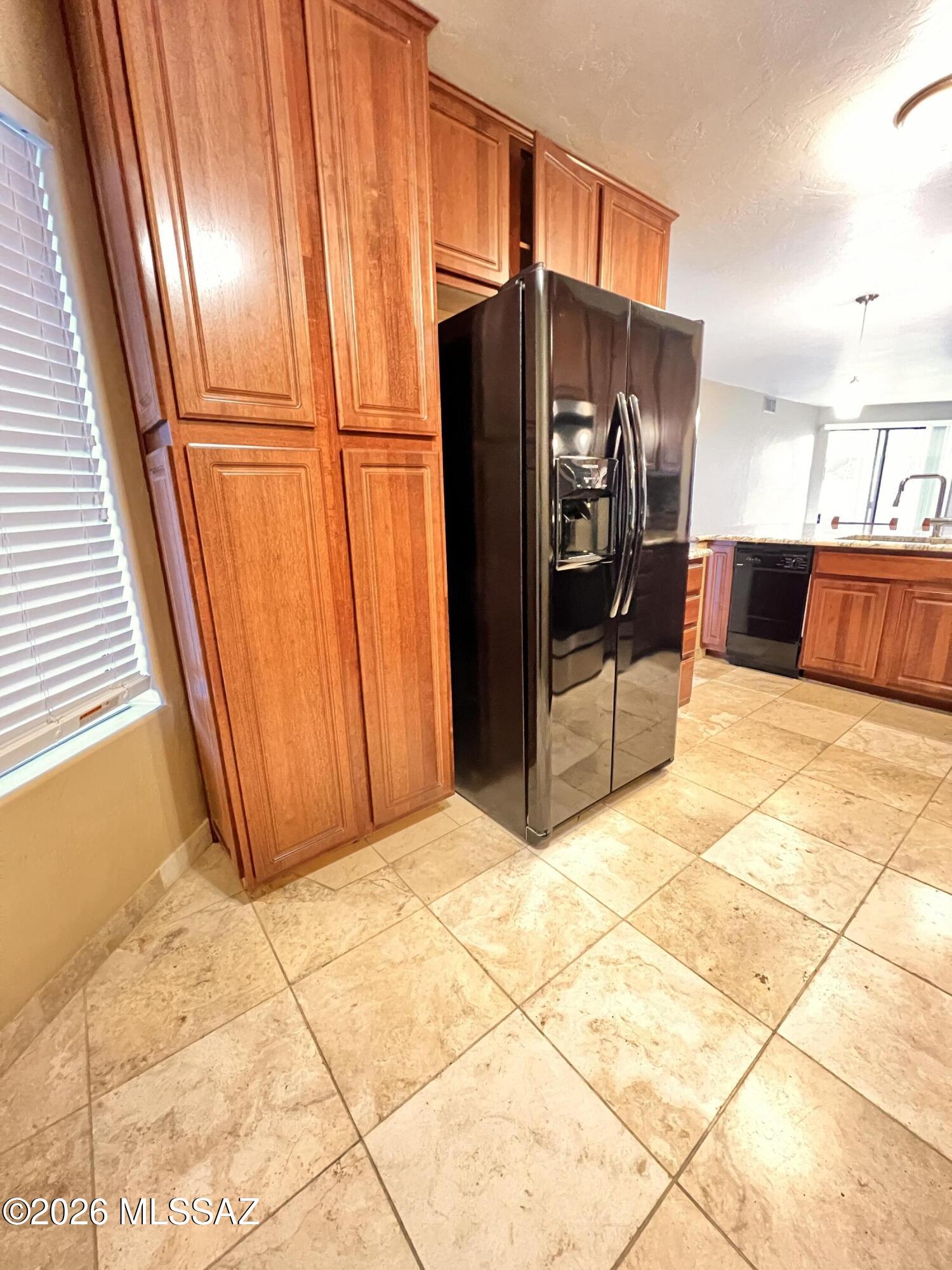 Dakotah Hills Condominium - Residential Lease