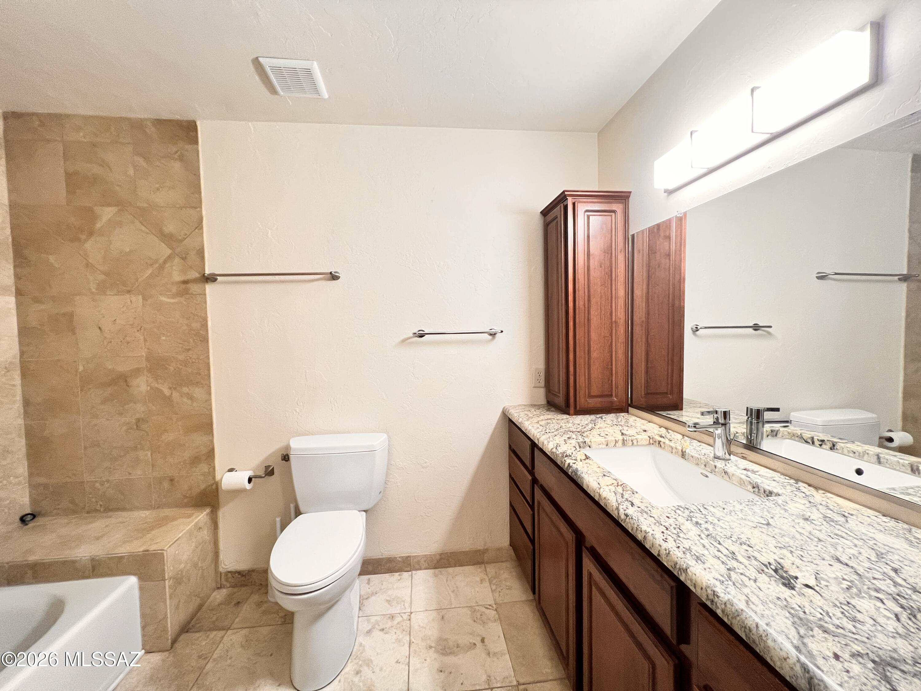 Dakotah Hills Condominium - Residential Lease