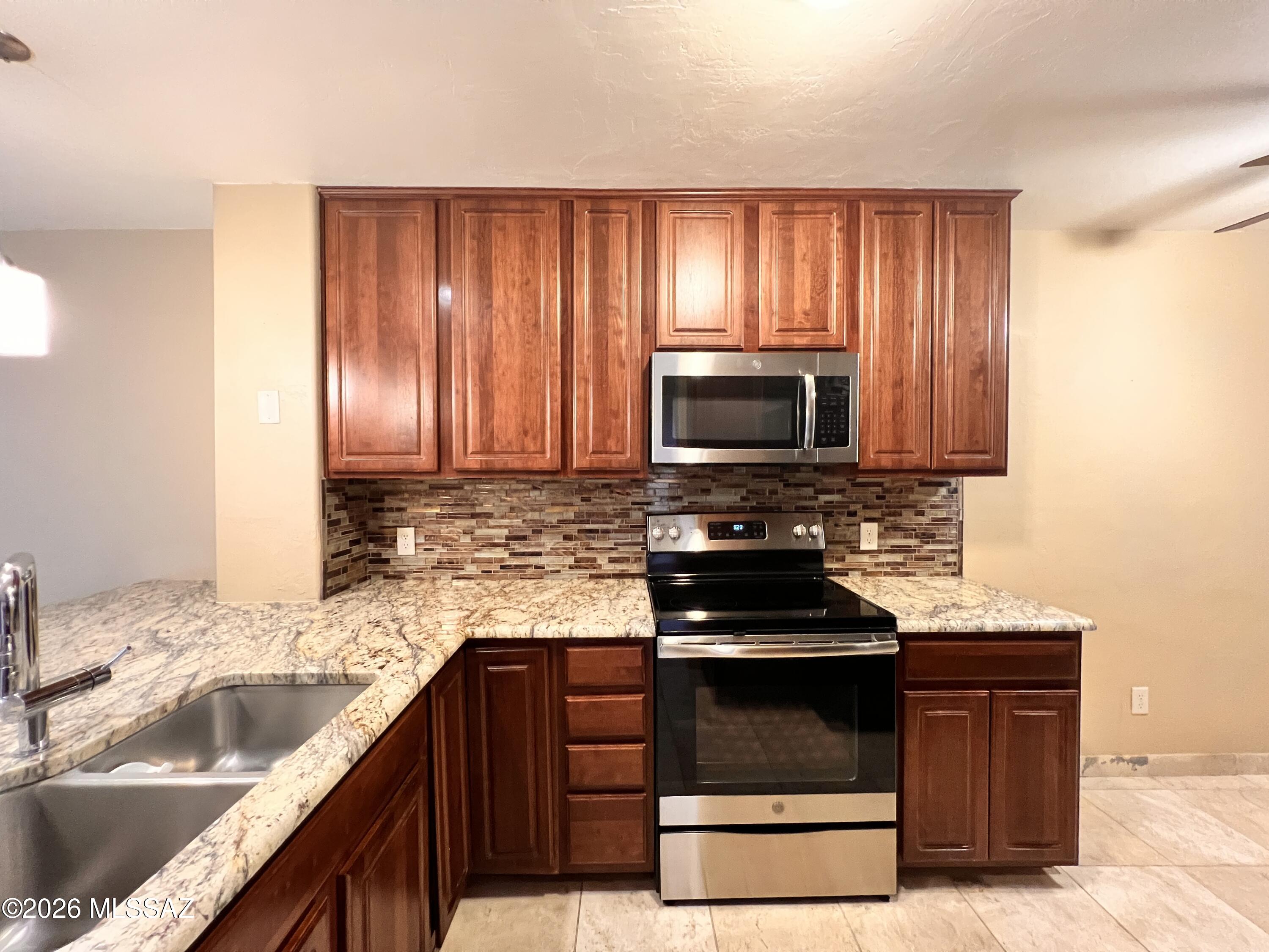 Dakotah Hills Condominium - Residential Lease