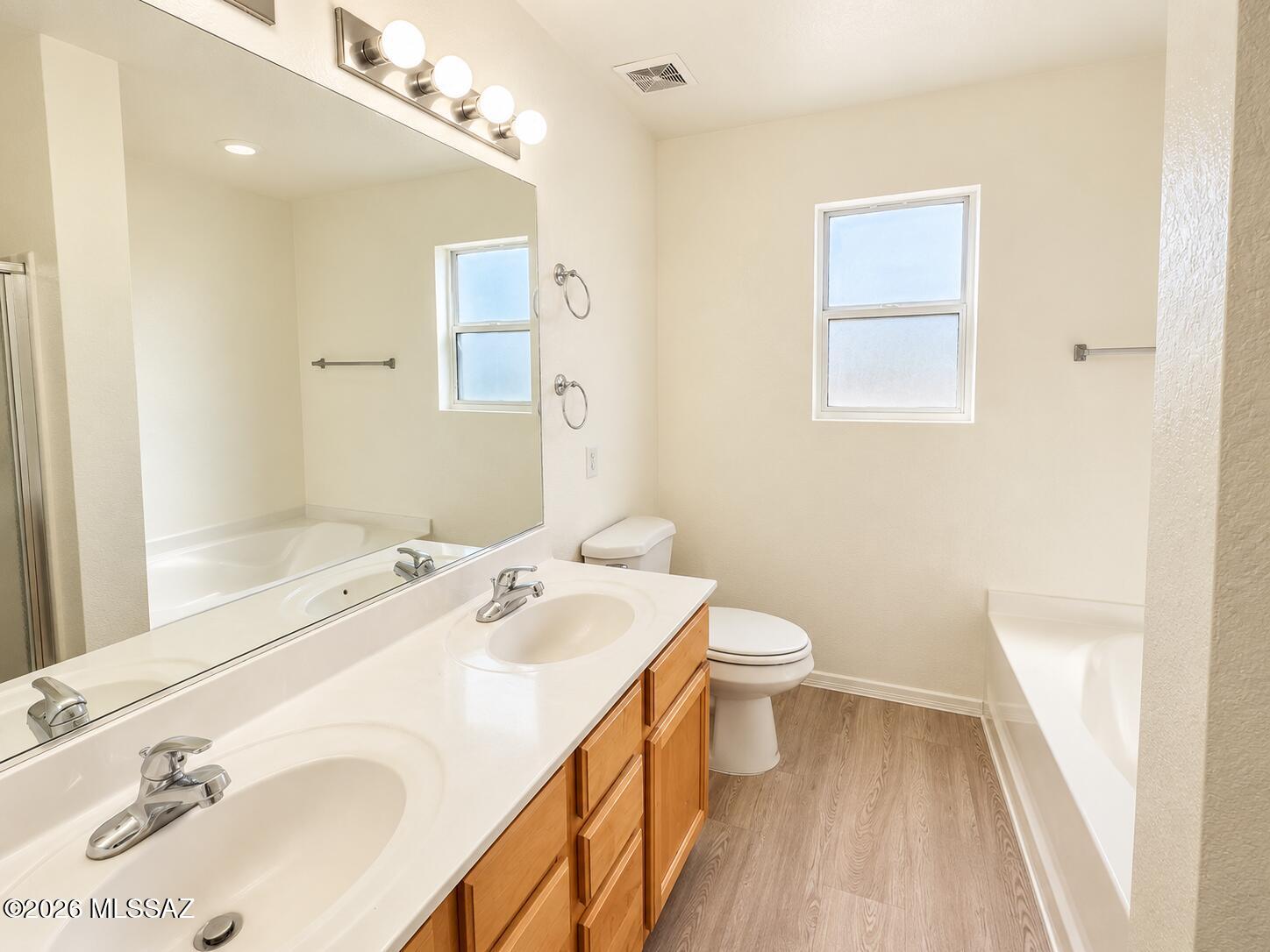 Rancho Del Lago (1-100) - Residential Lease