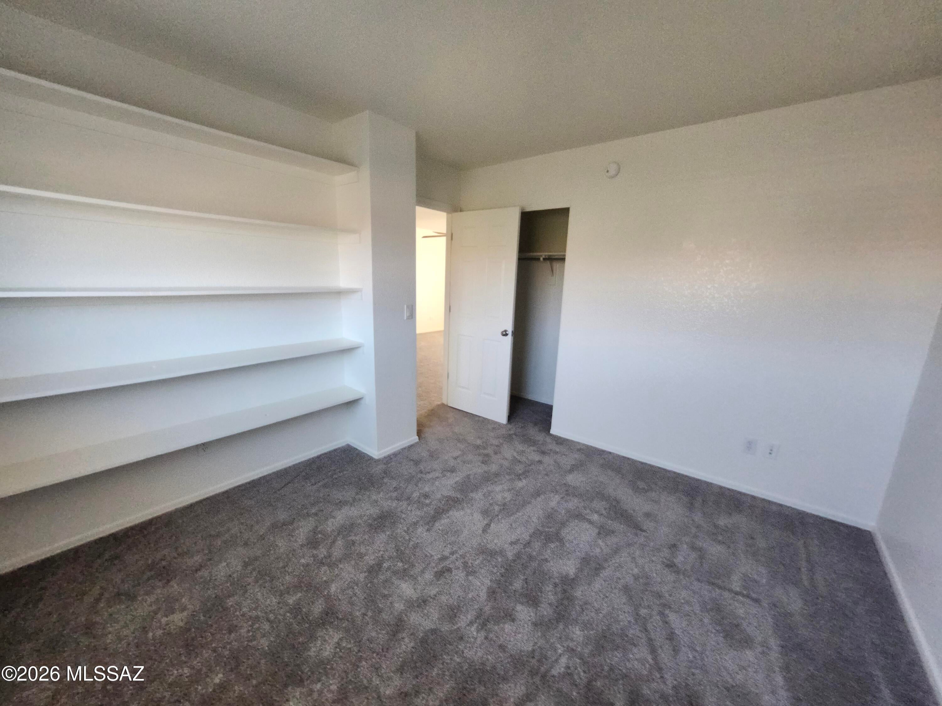 Rancho Del Lago (1-100) - Residential Lease