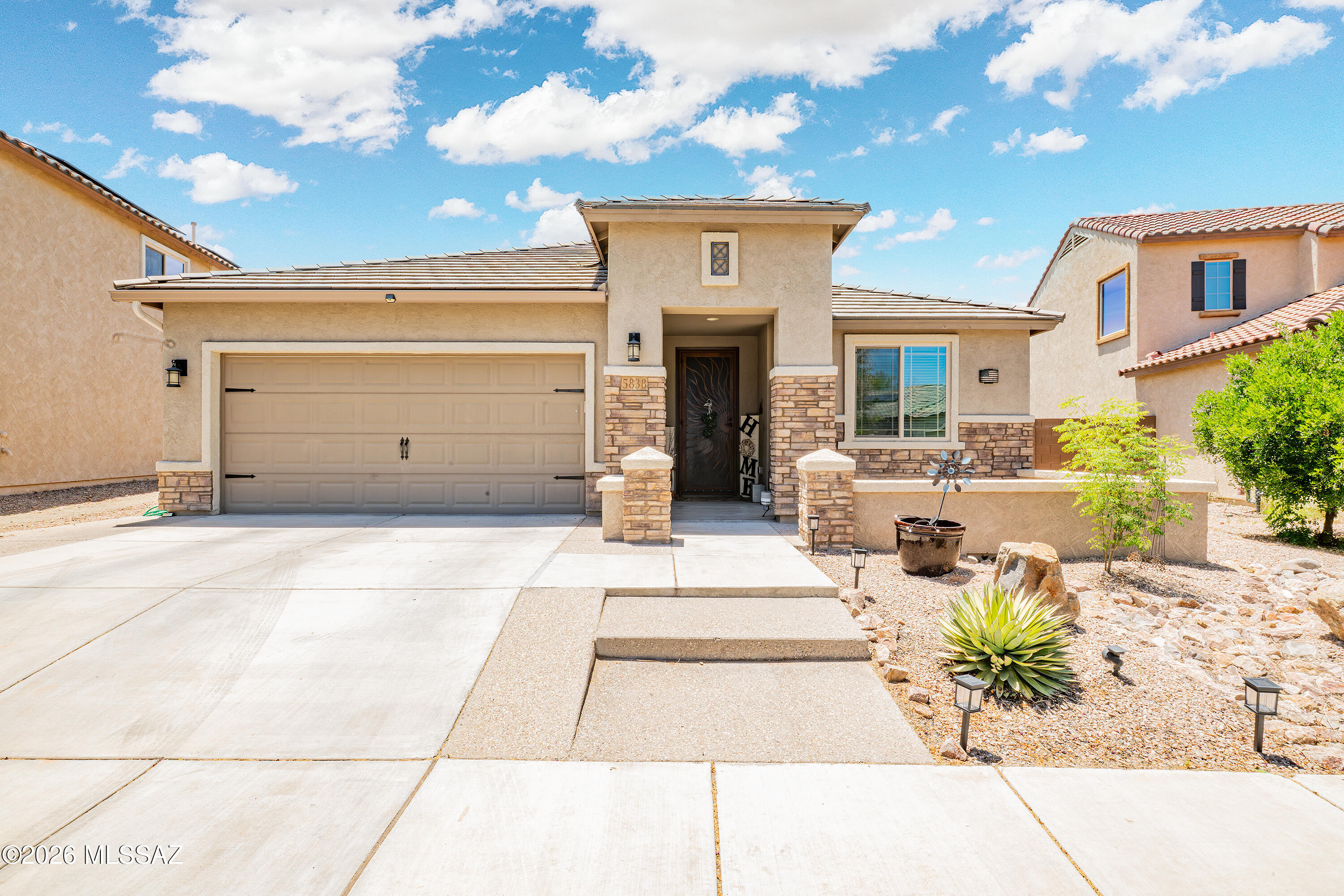 One of the most desirable single-story Pulte floorplans in Sierra Morado! This split-bedroom design offers a spacious and functional layout featuring a large kitchen with island, bar seating, upgraded appliances, abundant counter space, and an open view to the great room. Enjoy a spacious dining area, oversized primary suite with dual vanities and walk-in closet, plus two additional bedrooms, a bonus room, den/office, and full bath on the opposite side of the home. Laundry room includes washer and dryer. South-facing walled backyard offers a covered patio, pool, and additional space to expand the outdoor living area. Community amenities include parks, walking/bike paths, pool, clubhouse, basketball courts, and highly rated Vail schools.