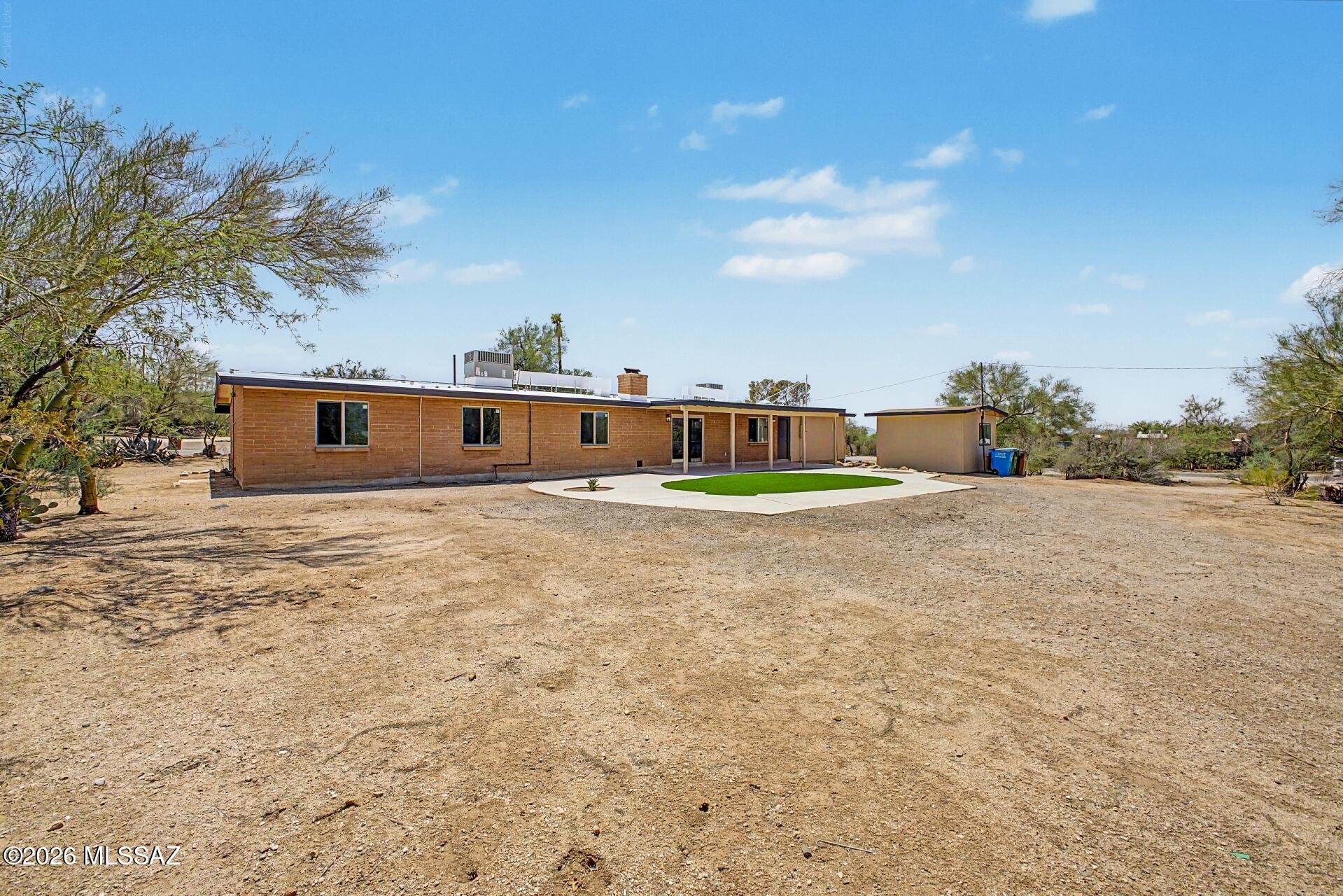 Sunset Manor(1-92) - Residential