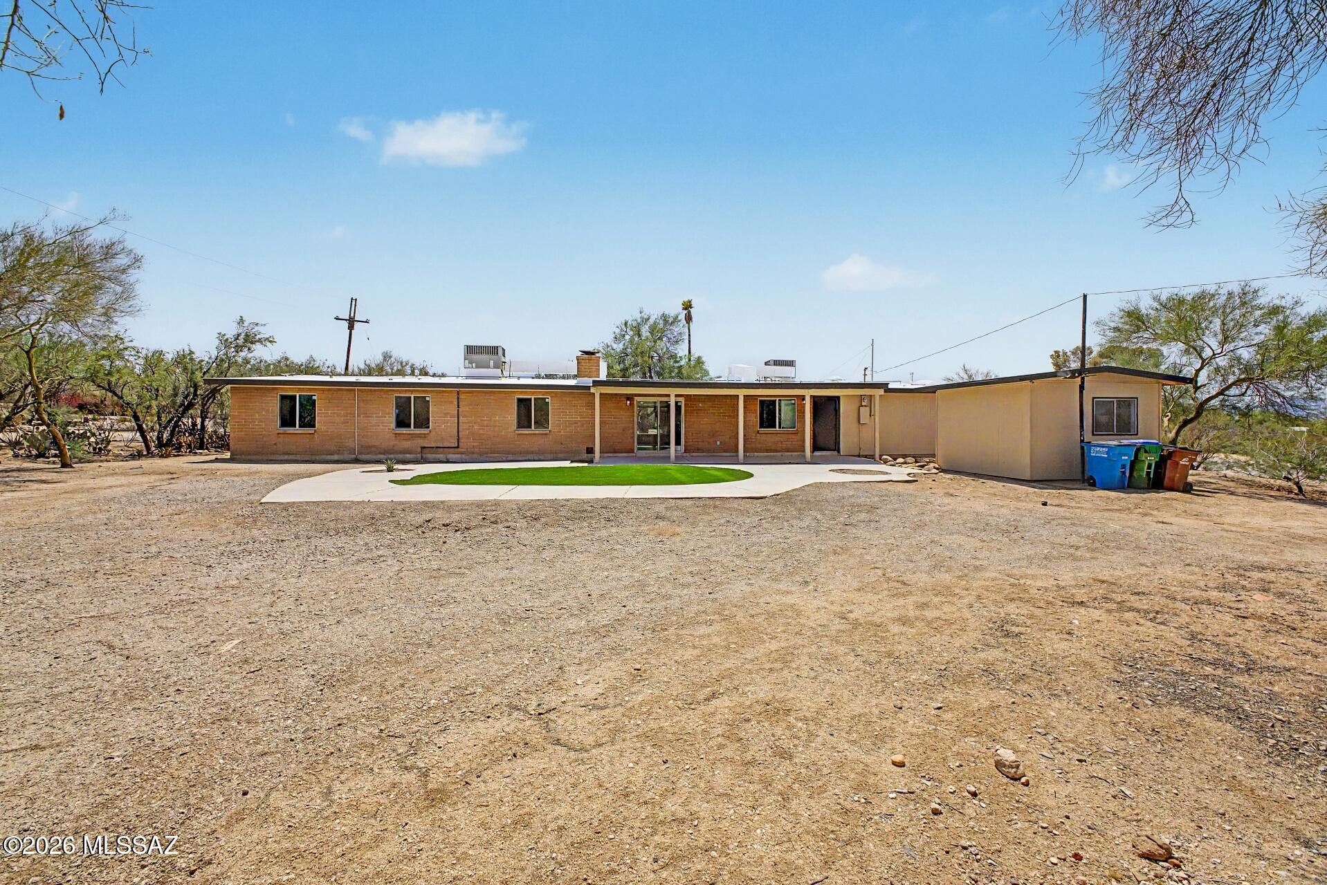 Sunset Manor(1-92) - Residential