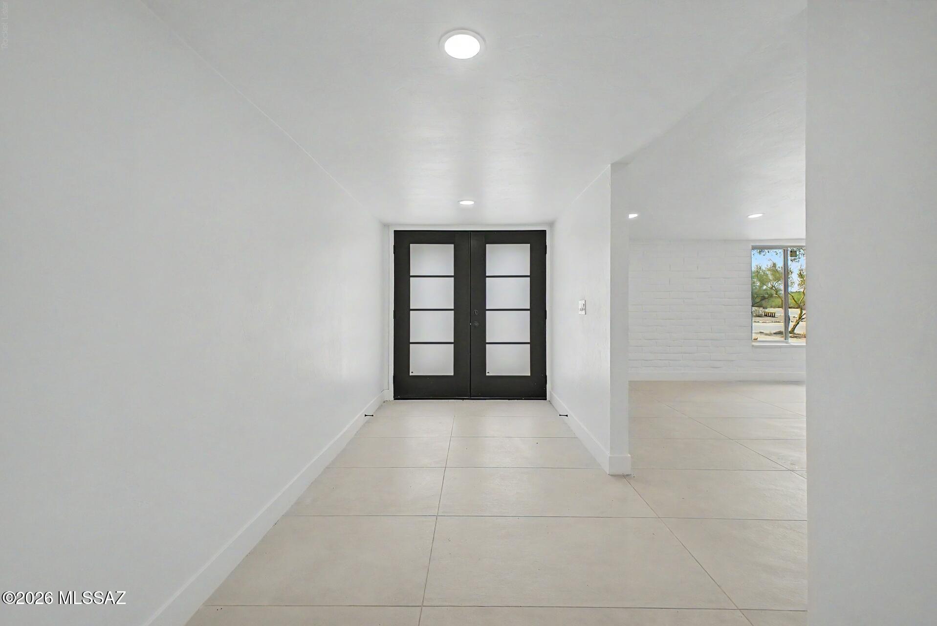 Sunset Manor(1-92) - Residential