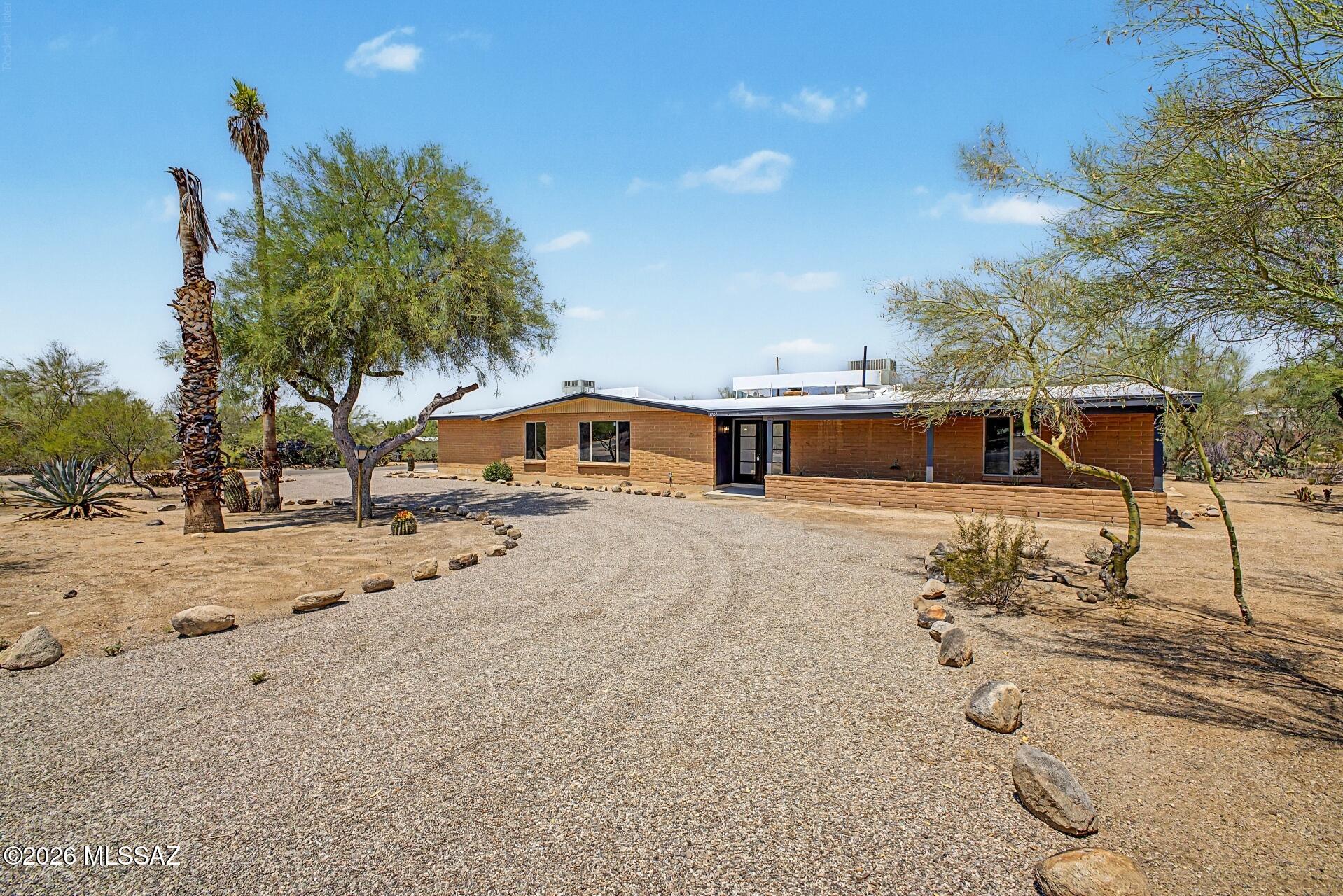 Sunset Manor(1-92) - Residential