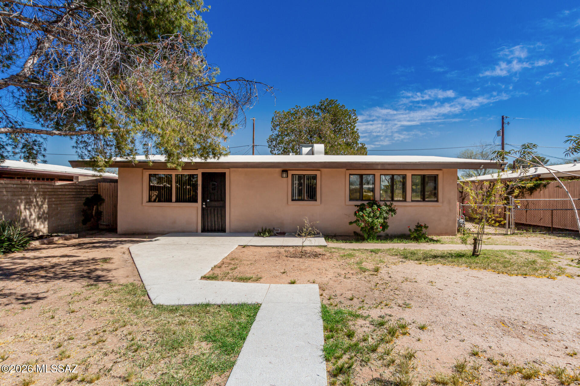 Pueblo Gardens - Residential