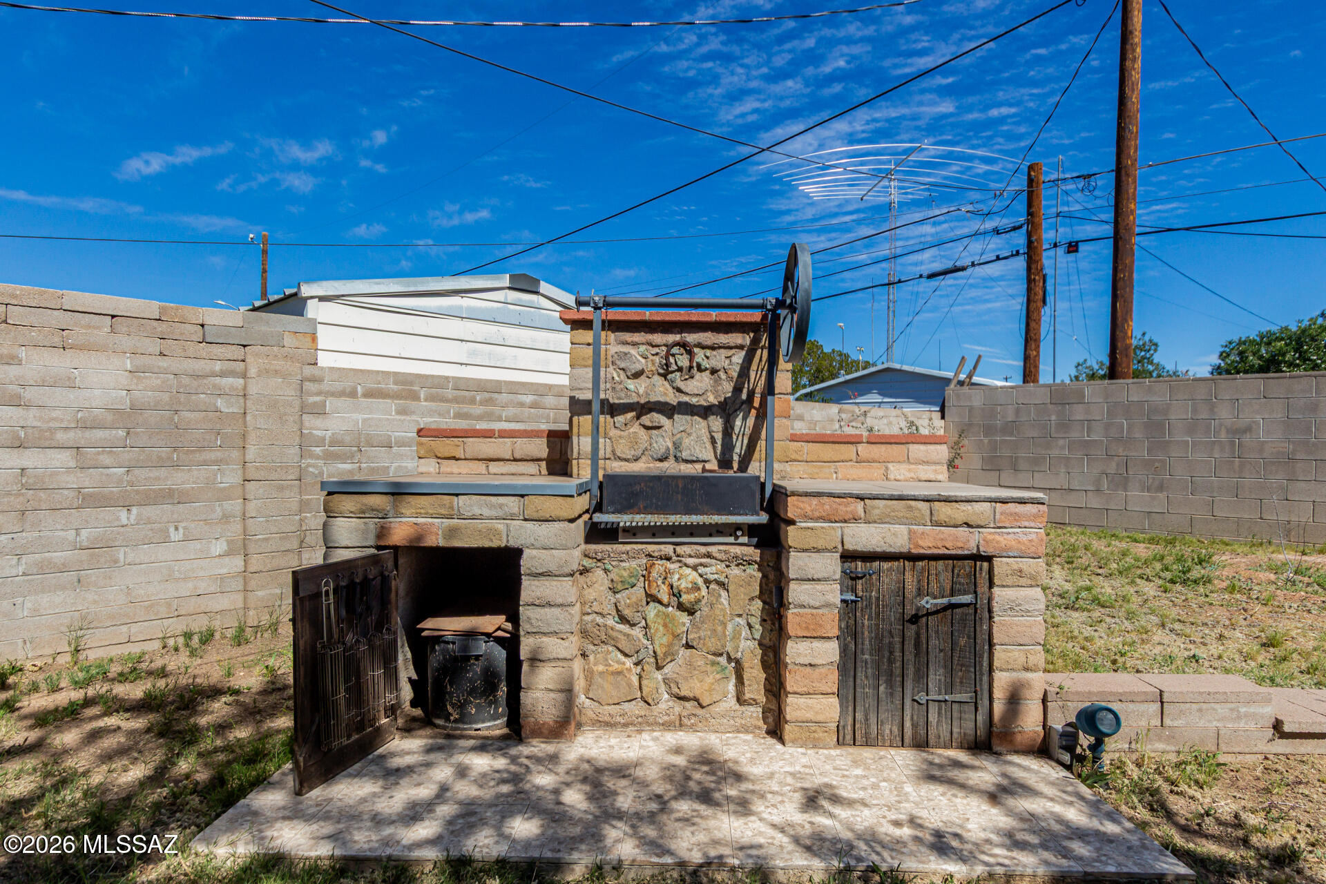 Pueblo Gardens - Residential