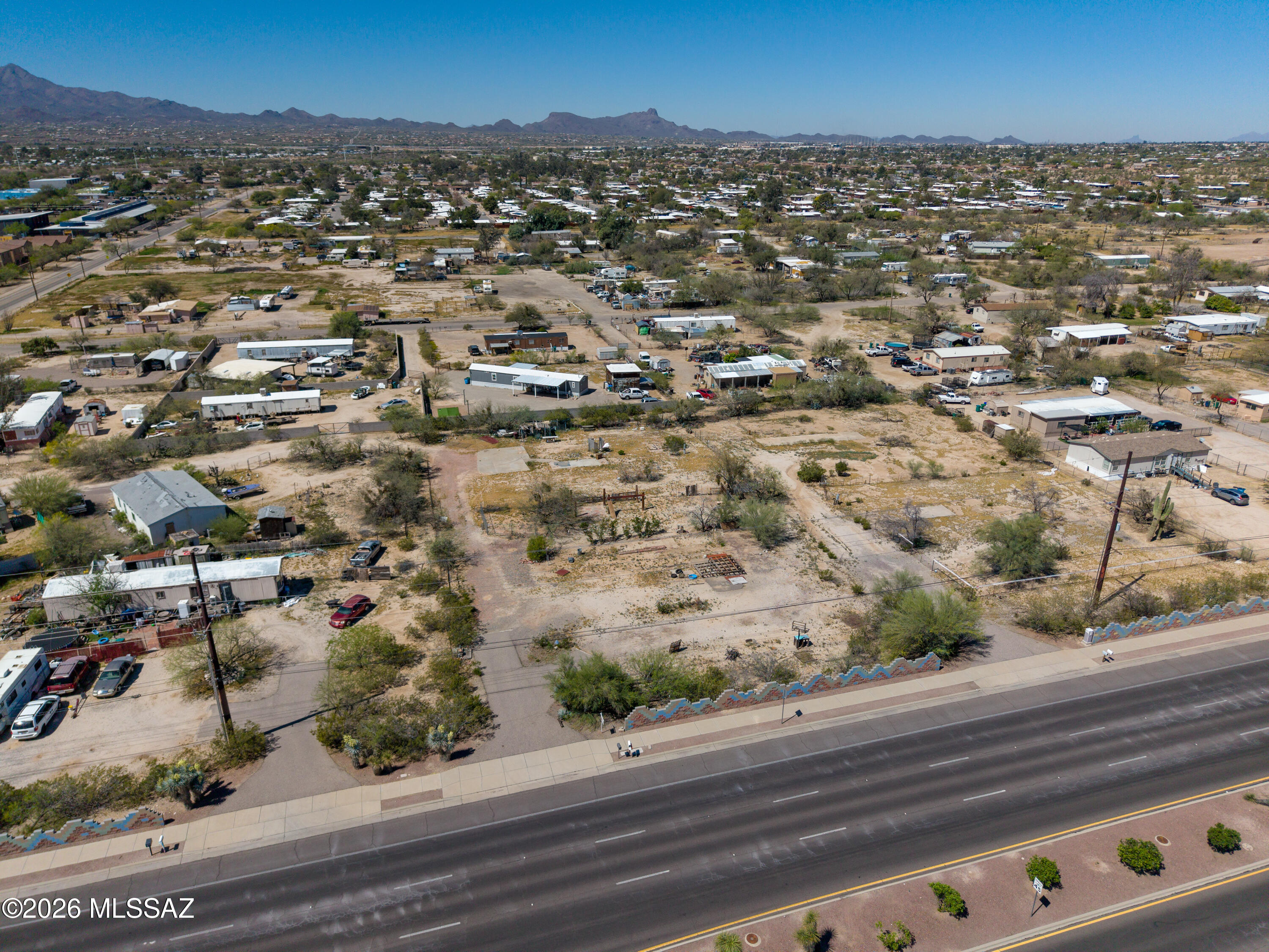Investors.. nice flat lot in the Northwest area.  Lot is able to accomodate two manufactured home units.  Two separate electric and gas meters.  Water meter is shared between the two units.  Minutes to all shopping amenities.

Seller shall respond to all offers received by 3/31/26 at 5 pm.