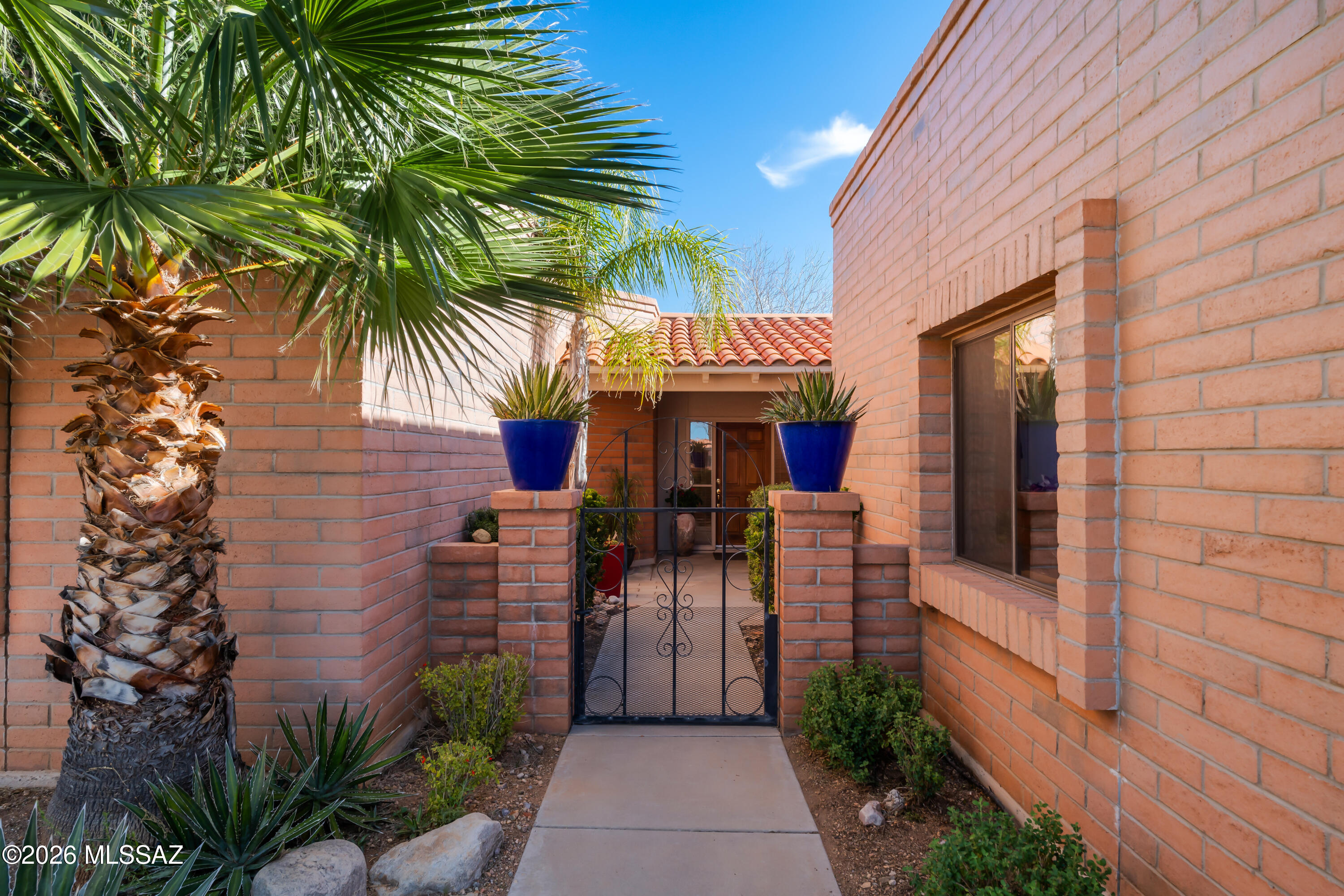 Step into this unique Mazatlán floorplan, offering an impressive 2,338 sq. ft. of comfortable, flexible living. Tucked into a cul-de-sac, the home sits on a large lot with room to design the outdoor retreat you've always imagined. Inside, the layout delivers generous room sizes and an easy natural flow. The kitchen anchors the home, with a central island and abundant counter space-perfect for everyday cooking or hosting lively gatherings. With 3 versatile bedrooms, you'll have options for a guest room, den, or hobby space. The spacious primary suite easily accommodates large furniture pieces. From the patio, the north-facing back yard opens to wide, unobstructed views, creating a peaceful backdrop for morning coffee or evening relaxation. This home is ready to become your personal haven.