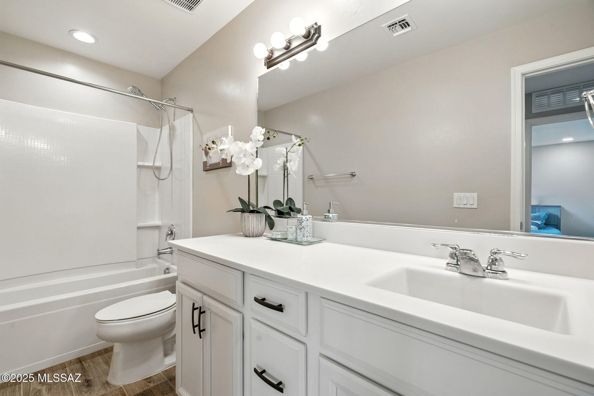 Paseo At Linda Vista - Residential
