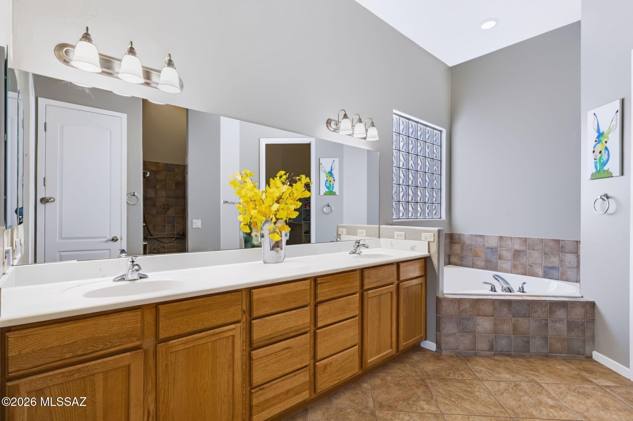 Trails Head At Barrio De Tubac - Residential