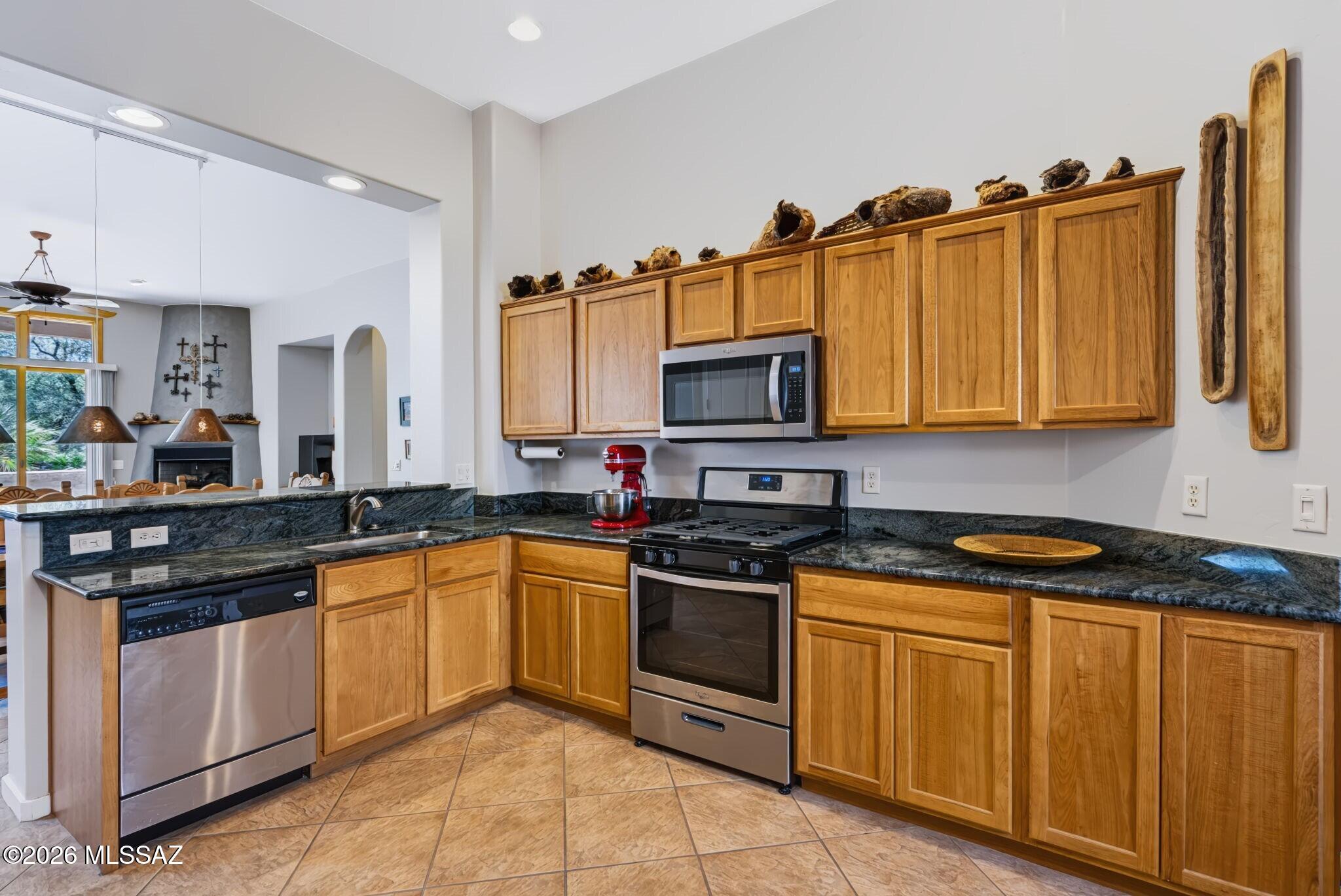 Trails Head At Barrio De Tubac - Residential
