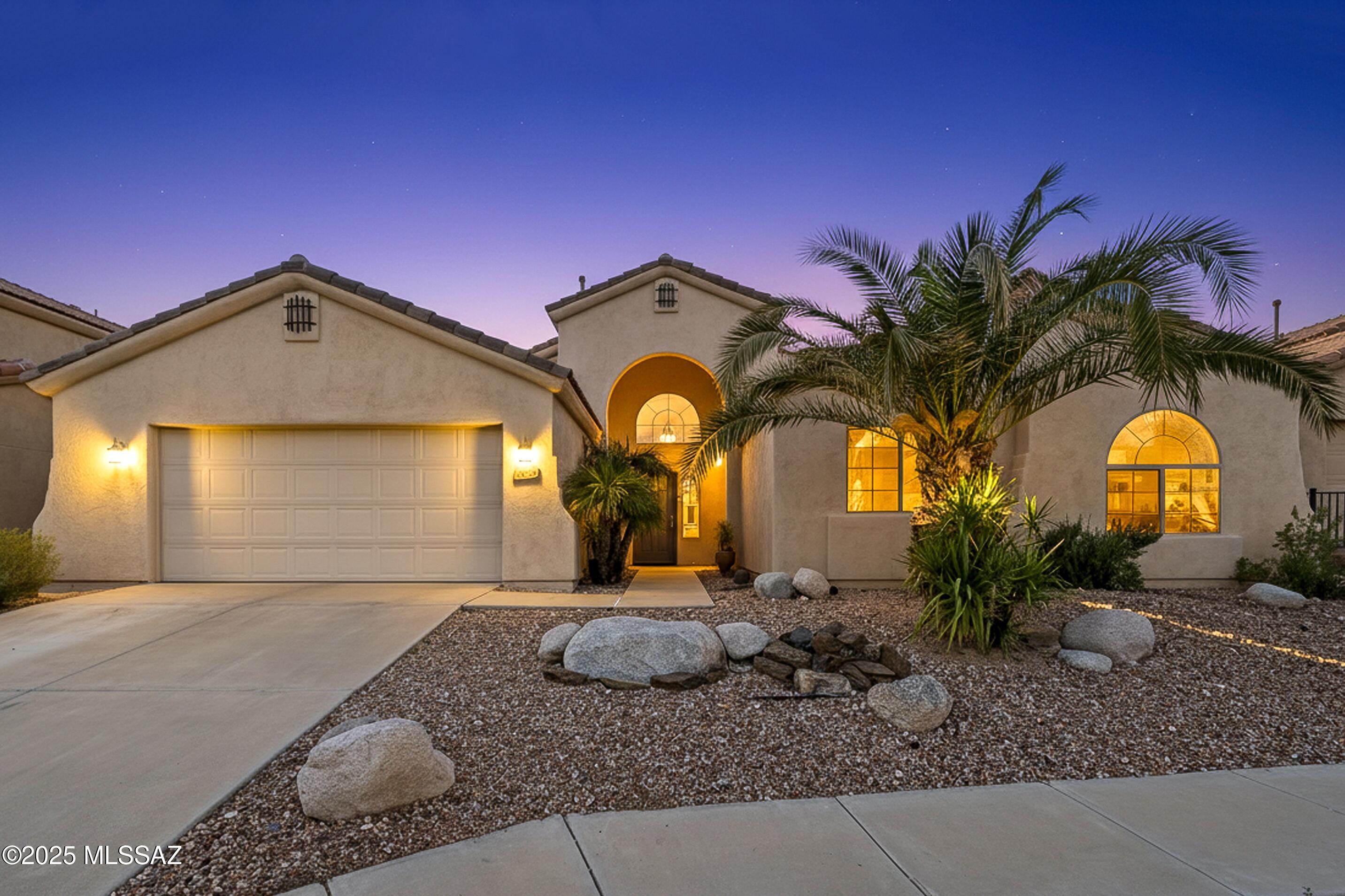 Sabino Mountain (1-290) - Residential