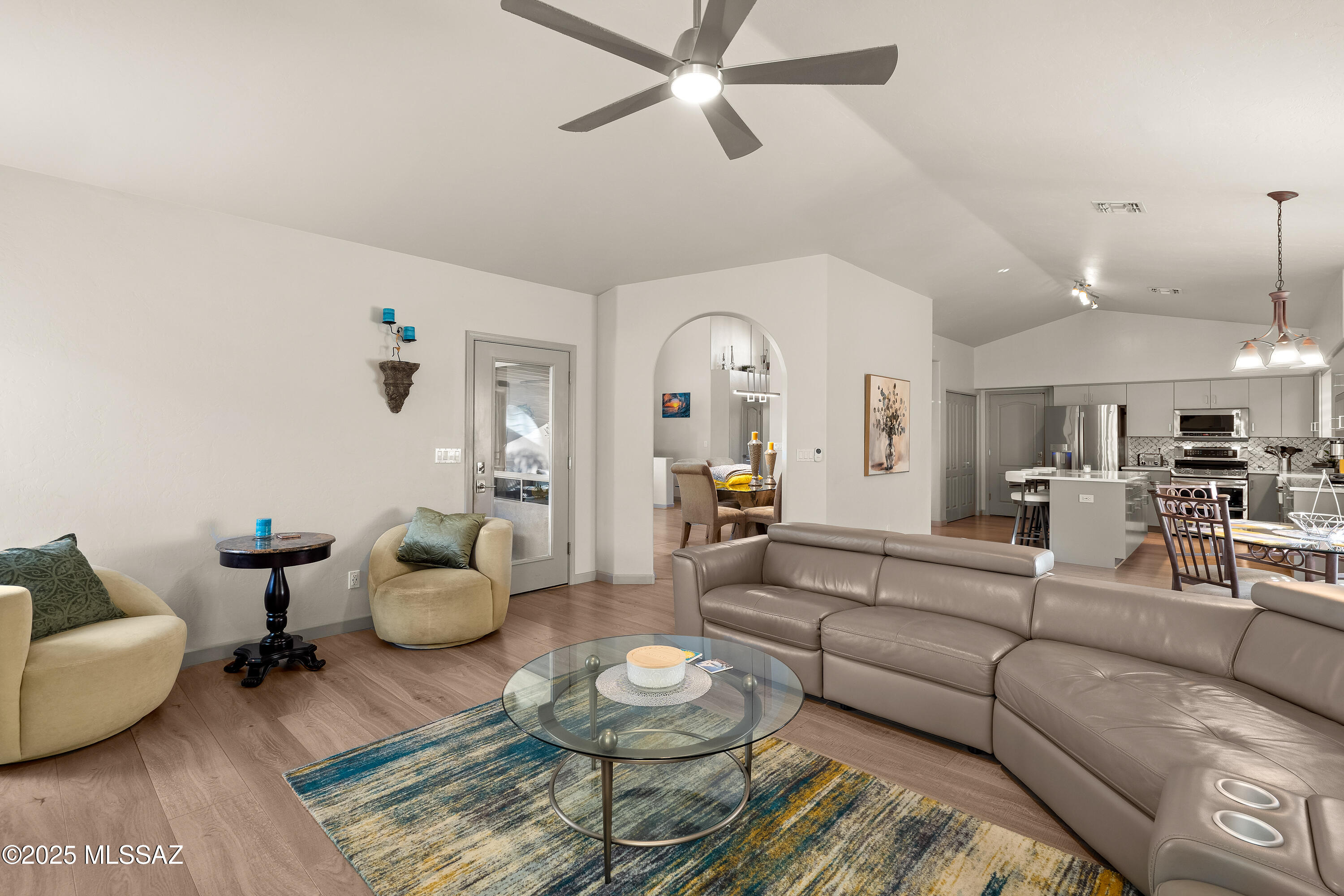 Sabino Mountain (1-290) - Residential