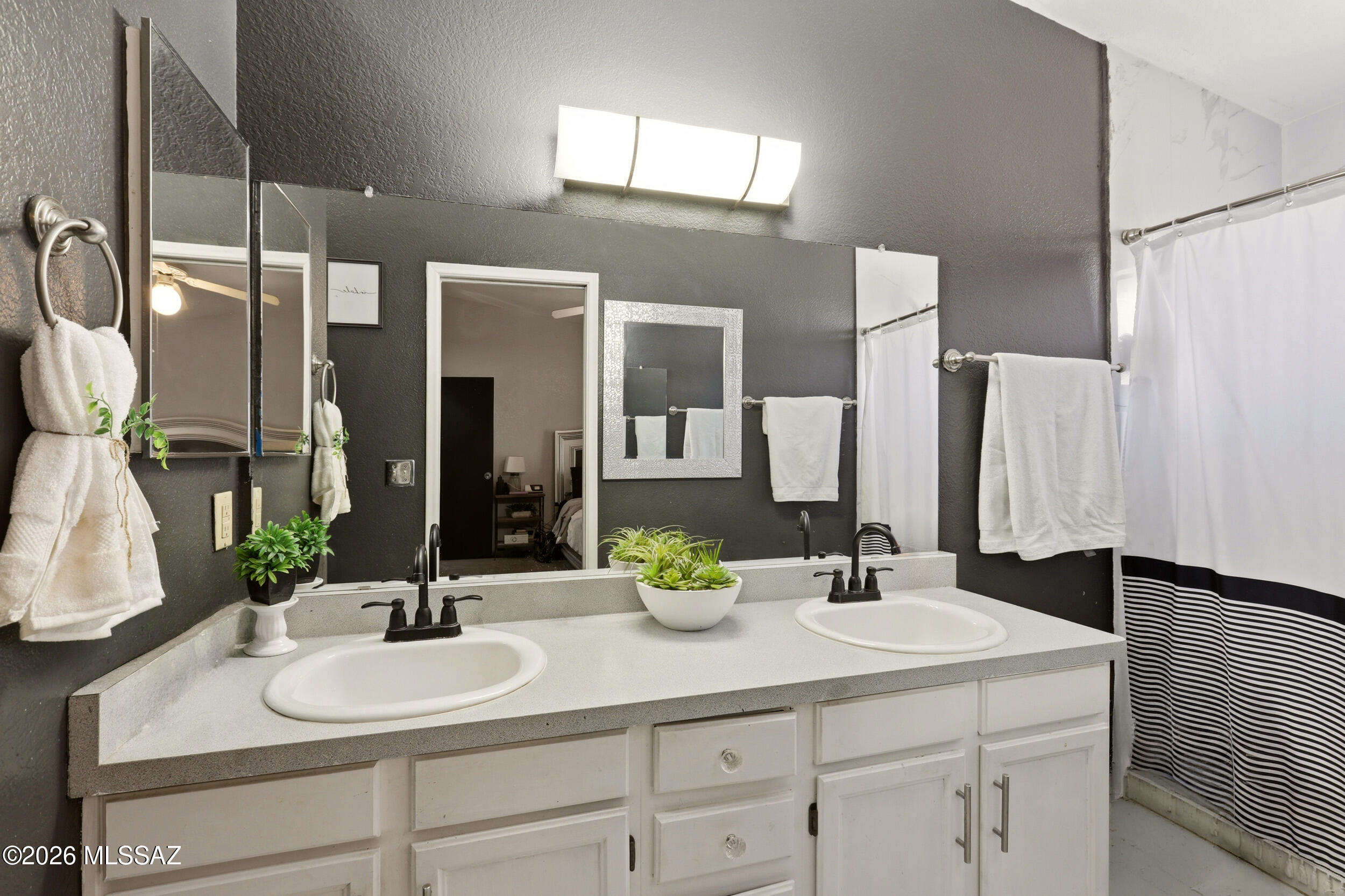 Meadowbrook (1-56) - Residential