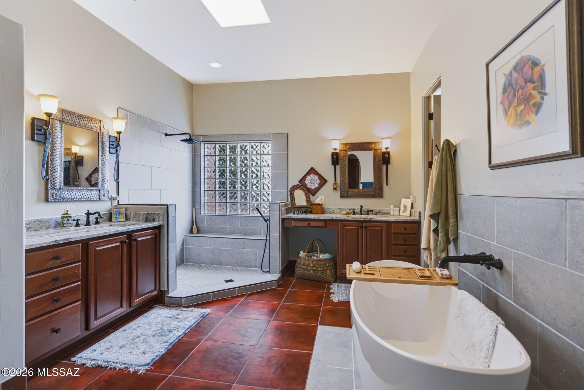 Santiago at Barrio de Tubac - Residential