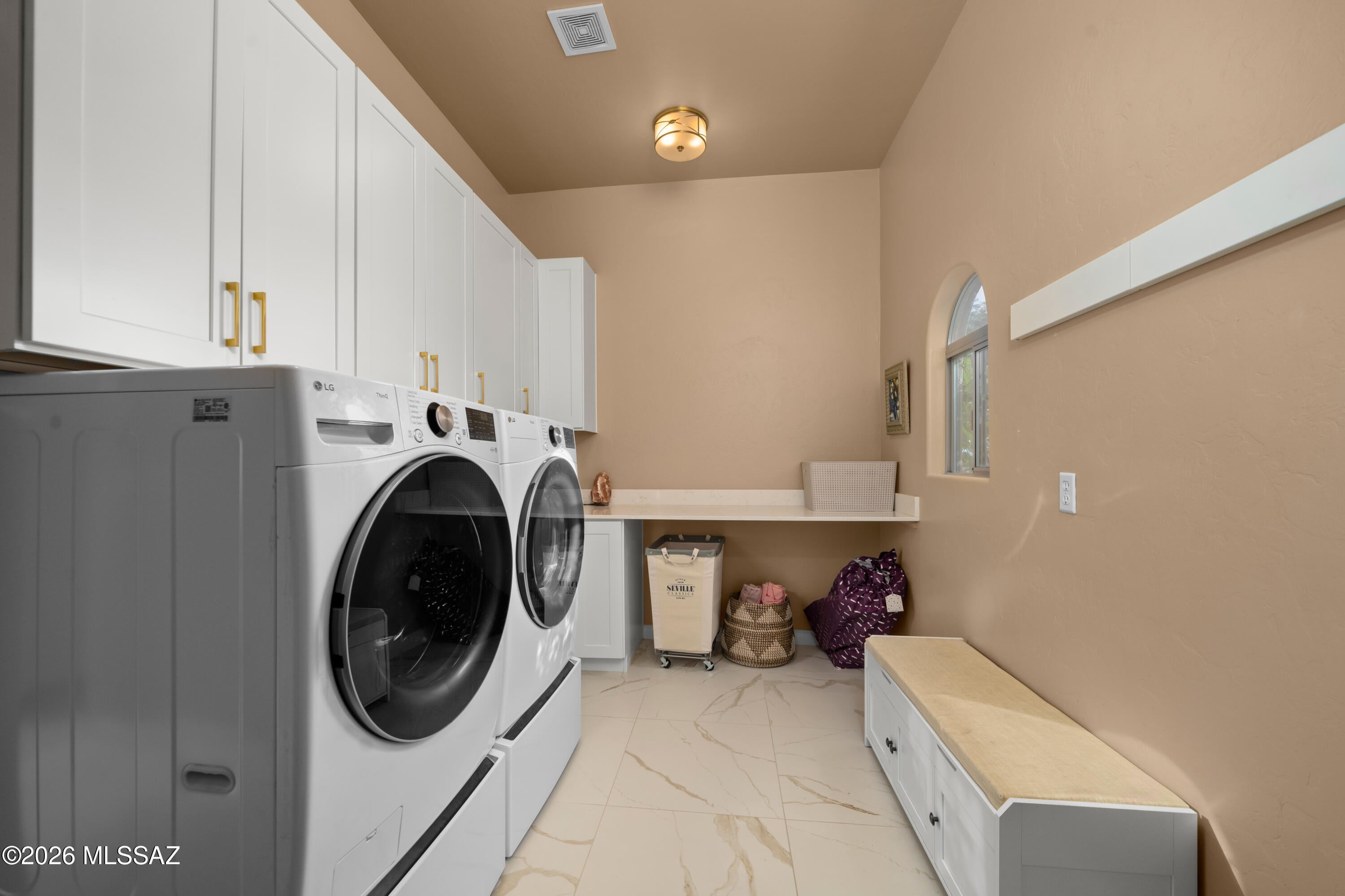 Canada Hills Est Phase ll (42-130) - Residential