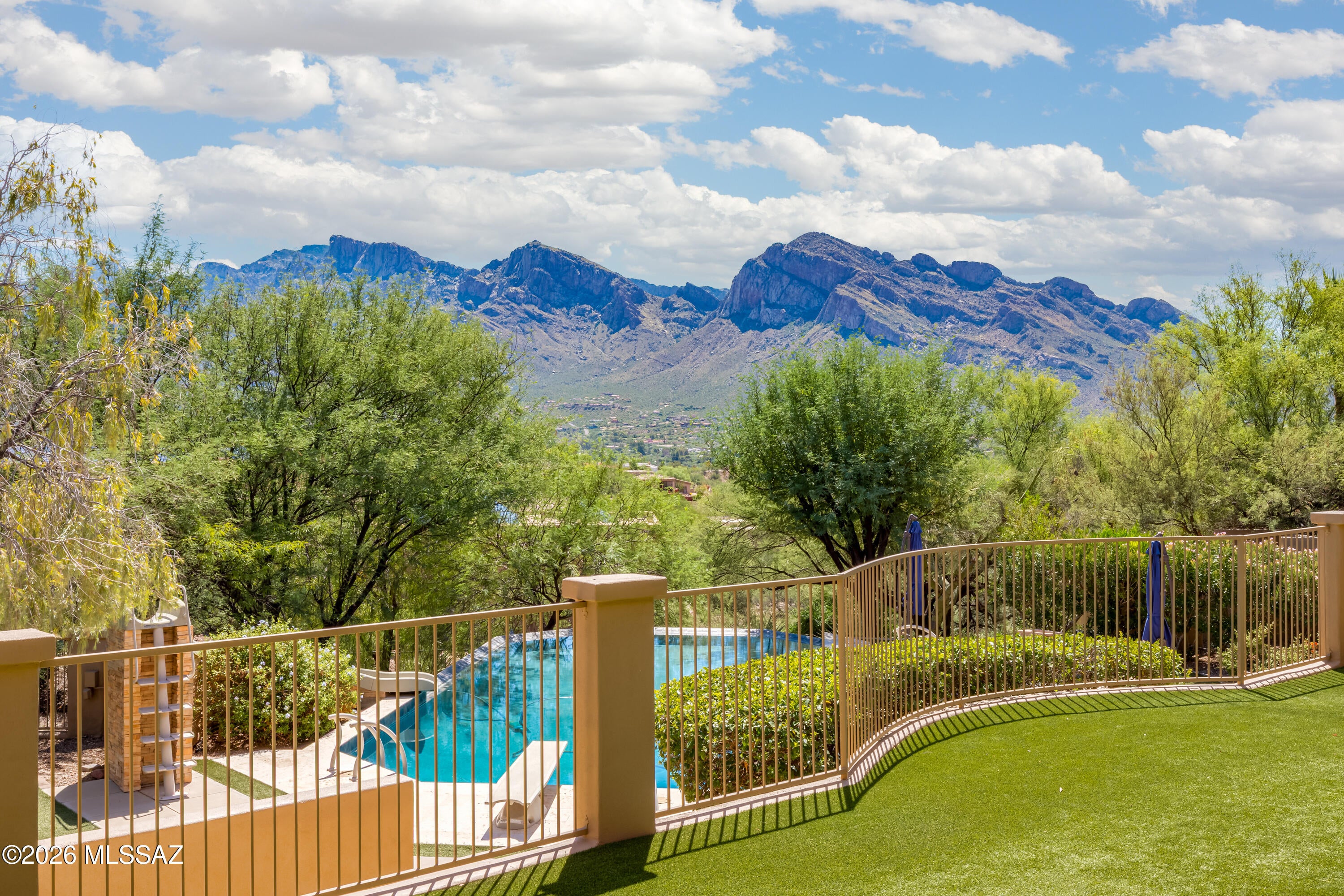 Canada Hills Est Phase ll (42-130) - Residential