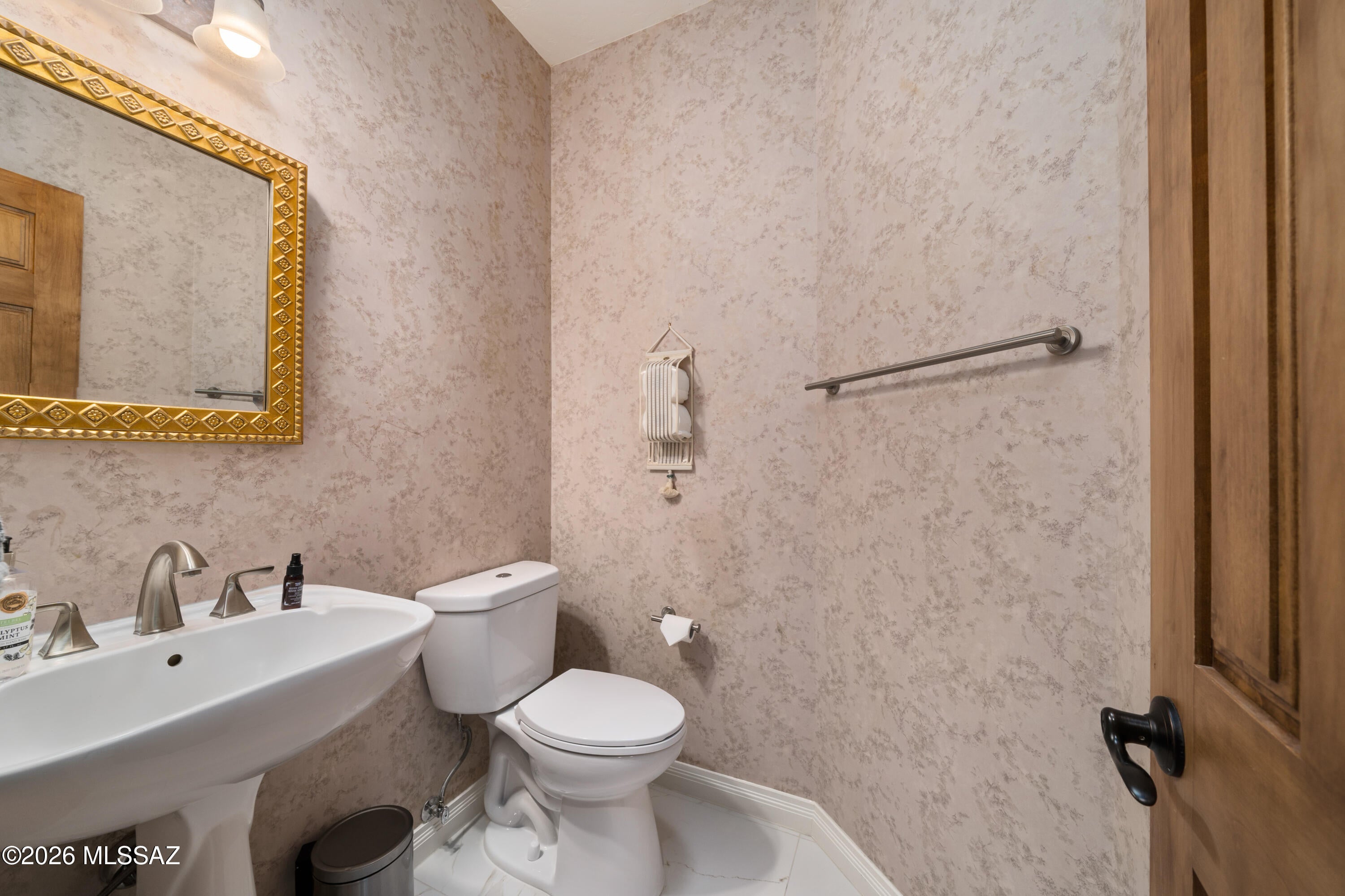 Canada Hills Est Phase ll (42-130) - Residential