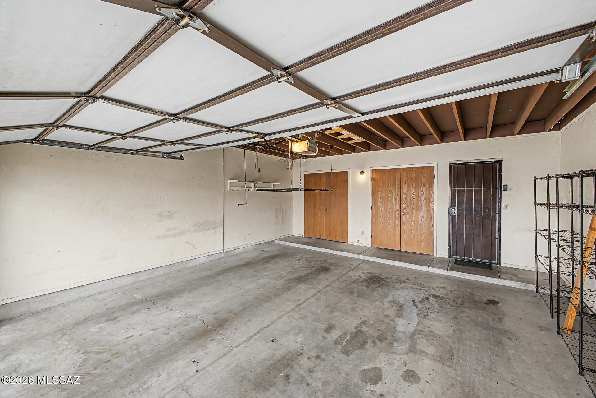 Samprese Estates (1-119) - Residential Lease
