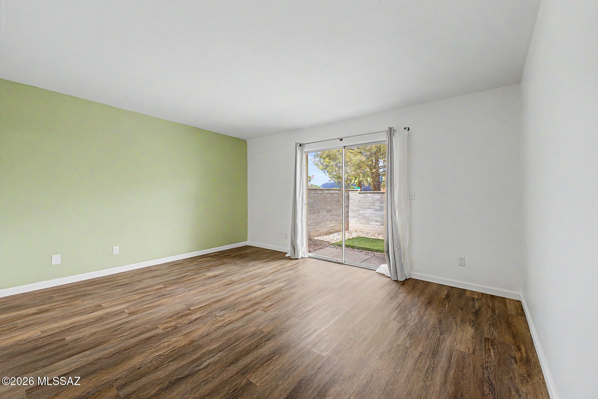 Samprese Estates (1-119) - Residential Lease