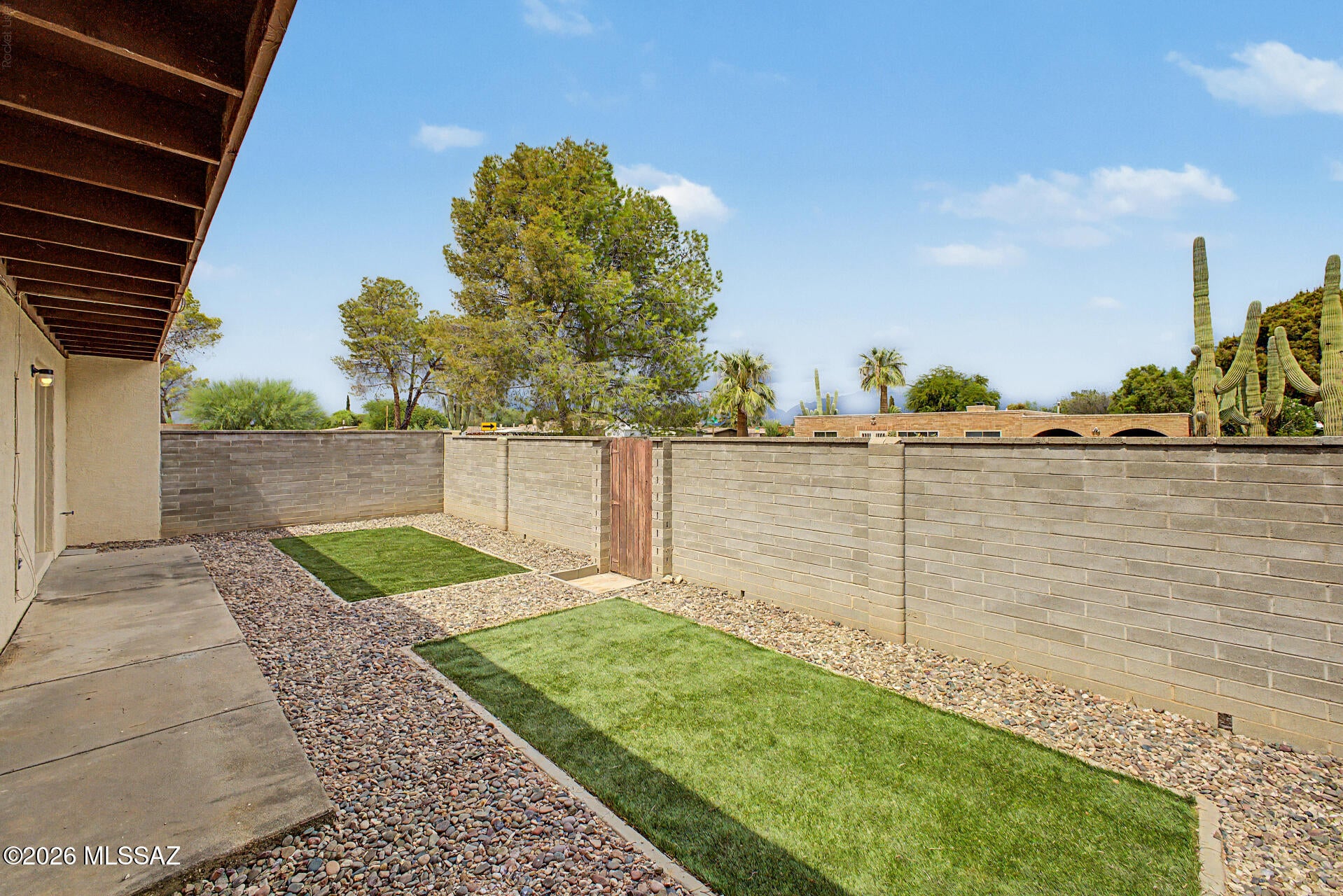 Samprese Estates (1-119) - Residential Lease
