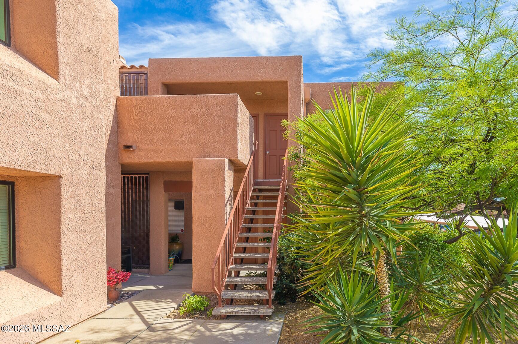 Ventana Vista Condominiums - Residential