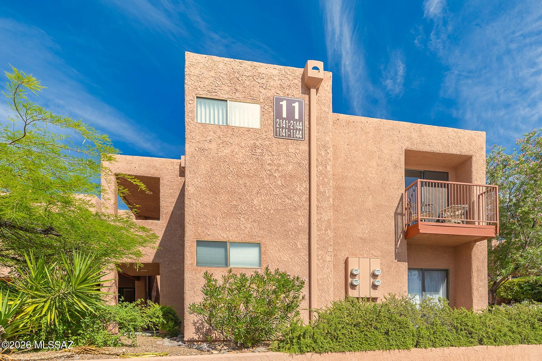 Ventana Vista Condominiums - Residential