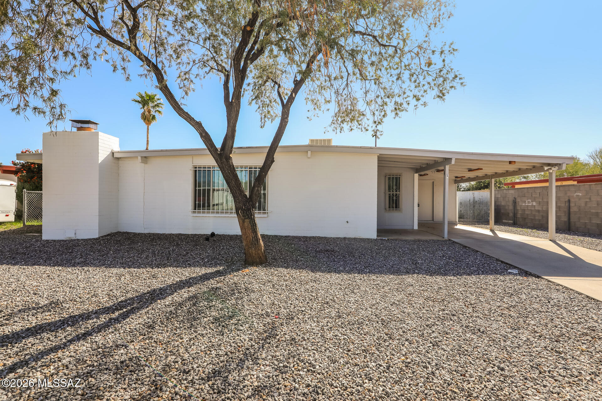 Vista Del Prado (1-274) - Residential Lease