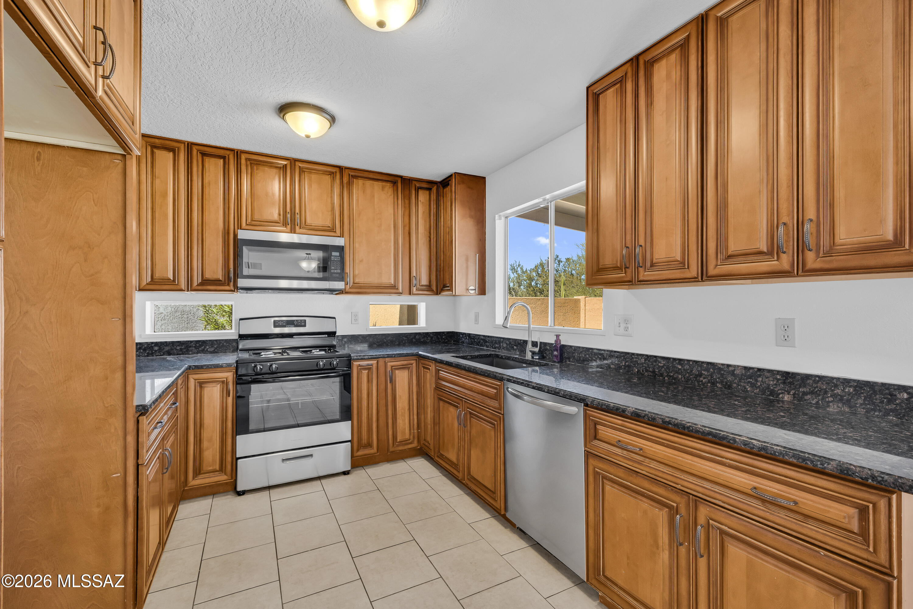 Country Highlands (1-180) - Residential