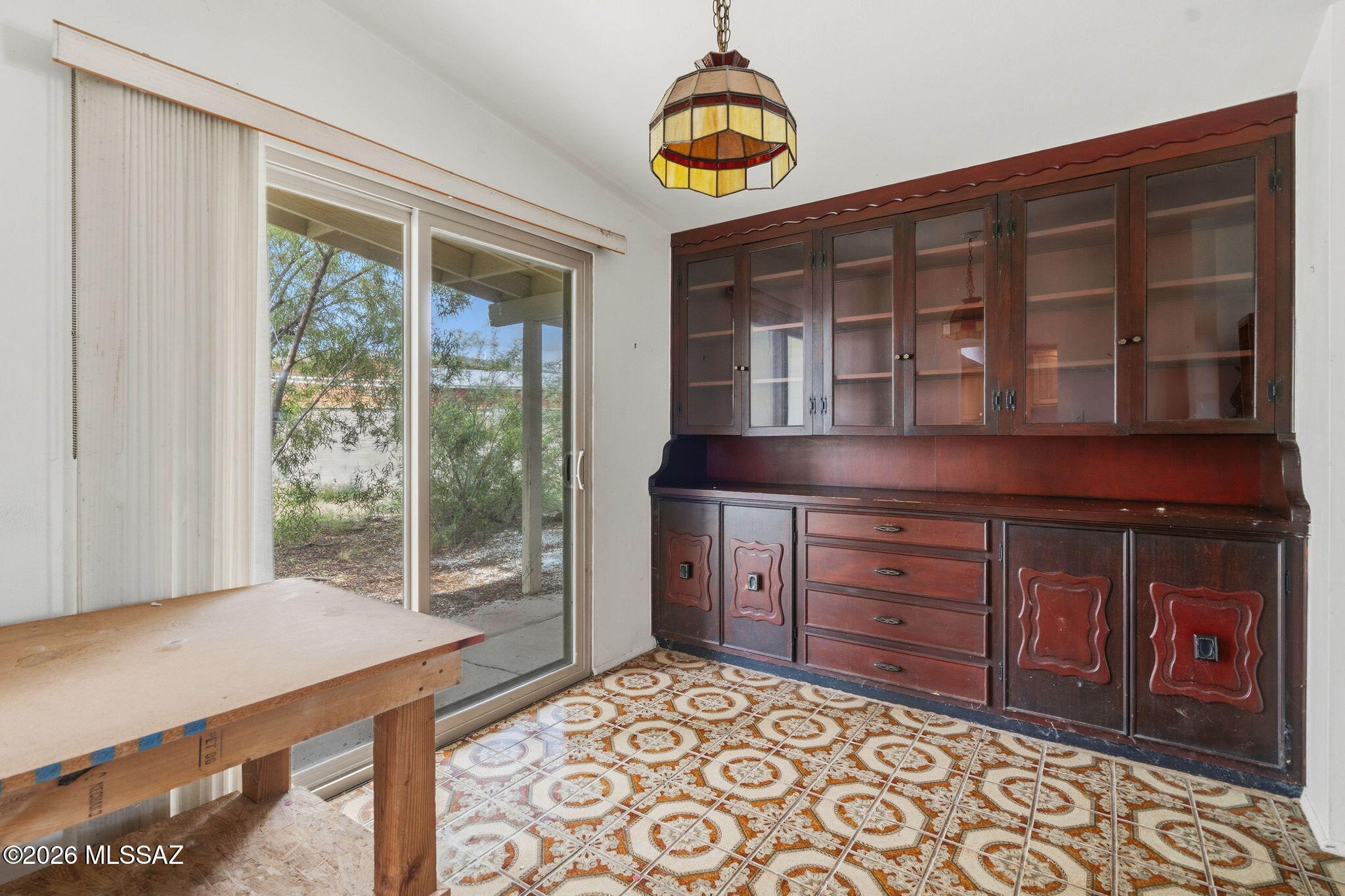 Longview Estates (194-470) - Residential
