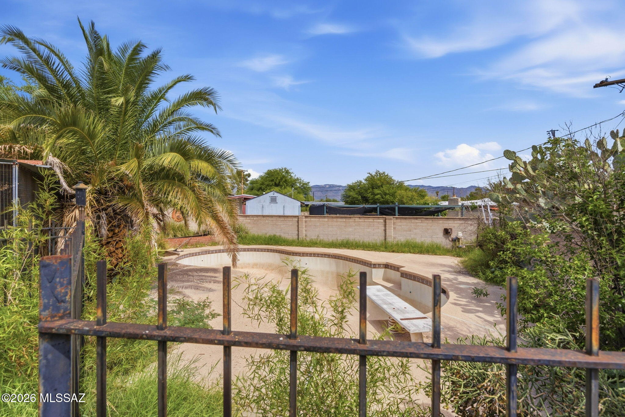 Longview Estates (194-470) - Residential