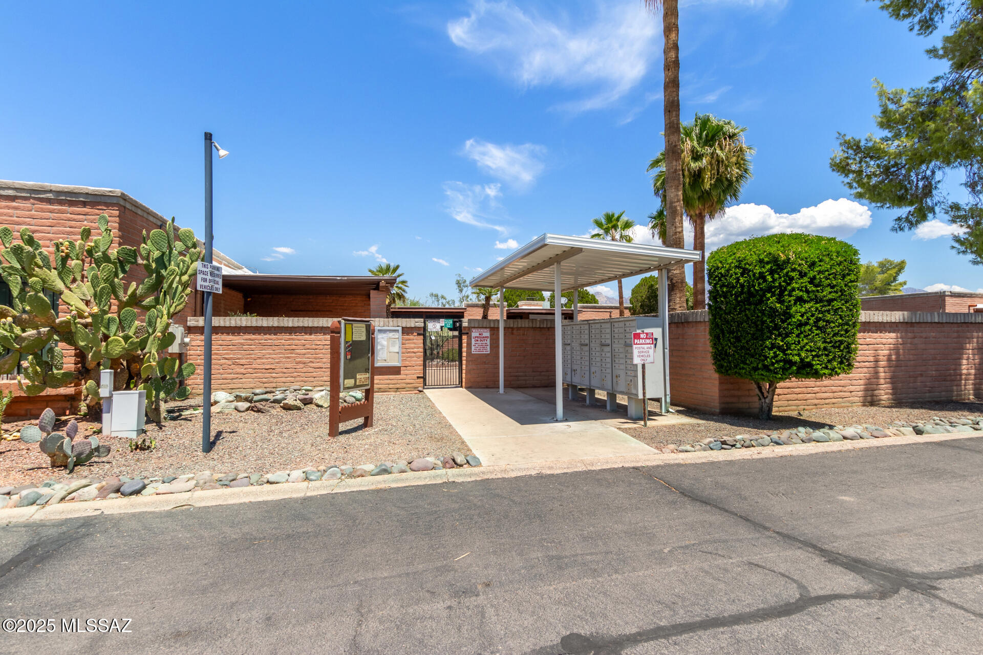 Ponderosa Estates Townhouses No 1 (1-69) - Residential