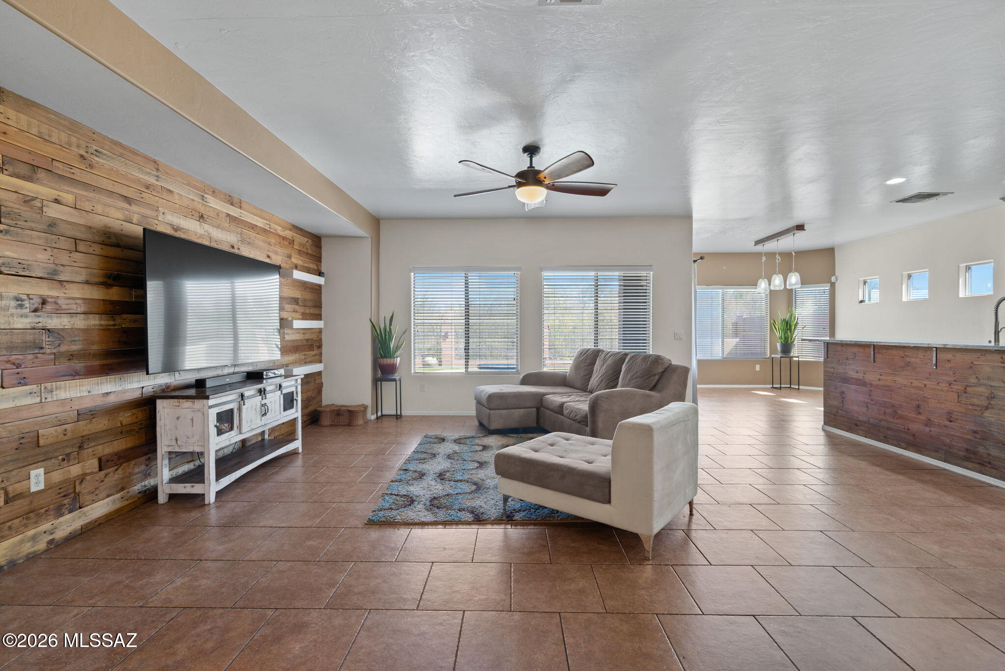Continental Reserve Blks 17-19 (1-102) - Residential