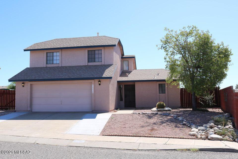 Lovely 3 bedroom, 2 Bath home in convenient NW neighborhood! Main level Primary suite, bedrooms 2 and 3 upstairs. Living area with vaulted ceiling creates a delightful feeling of spaciousness. Private backyard with covered patio, perfect for entertaining or quiet evenings at home. RV Parking at this Gem! Double gates to backyard. Widened driveway for extra parking, nice sized garage PLUS 8 x 12 Storage shed in the back yard. Close to High school and shopping. Enjoy nearby golf course and park.