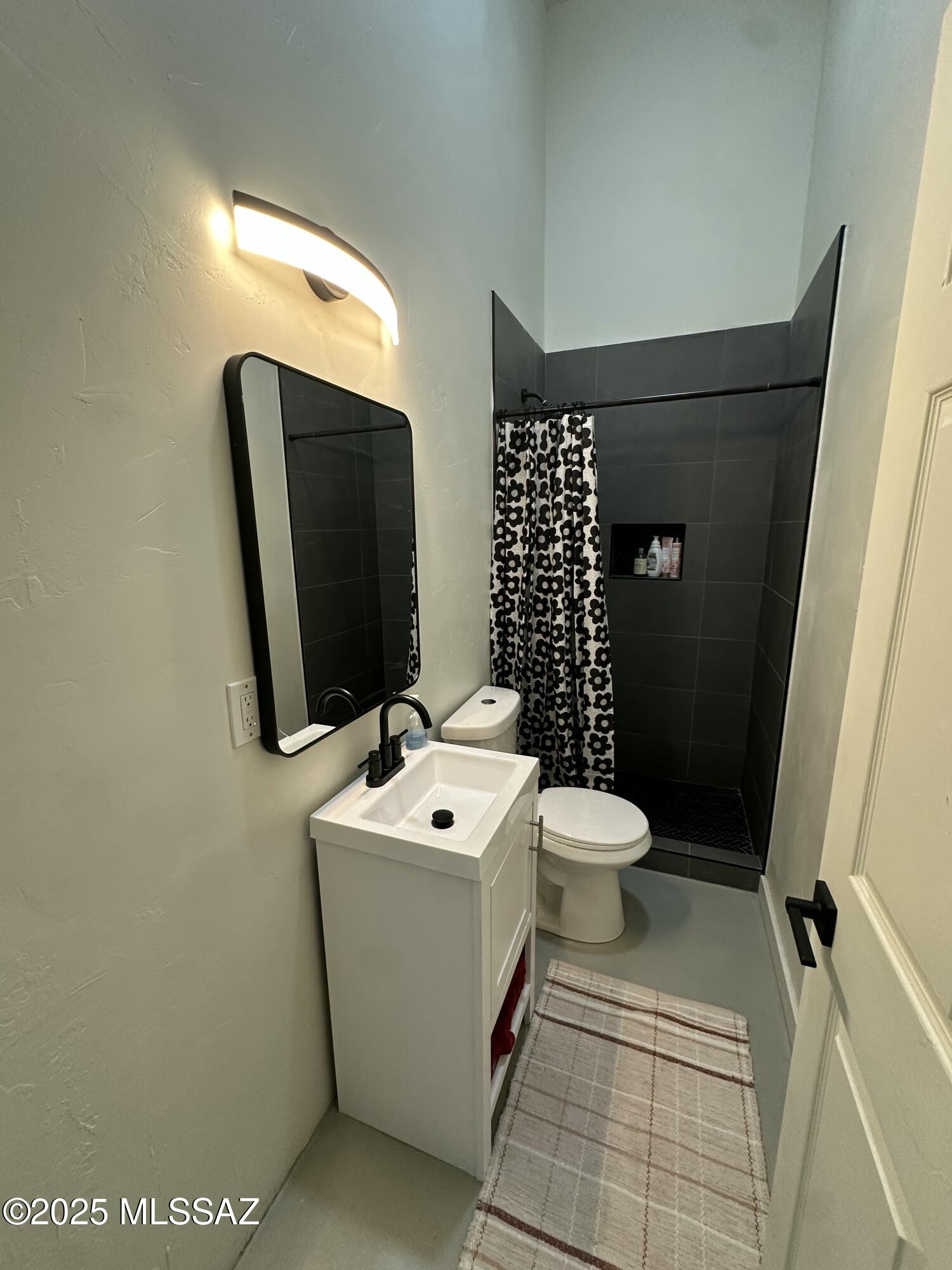 Vista Del Monte Tract - Residential Lease