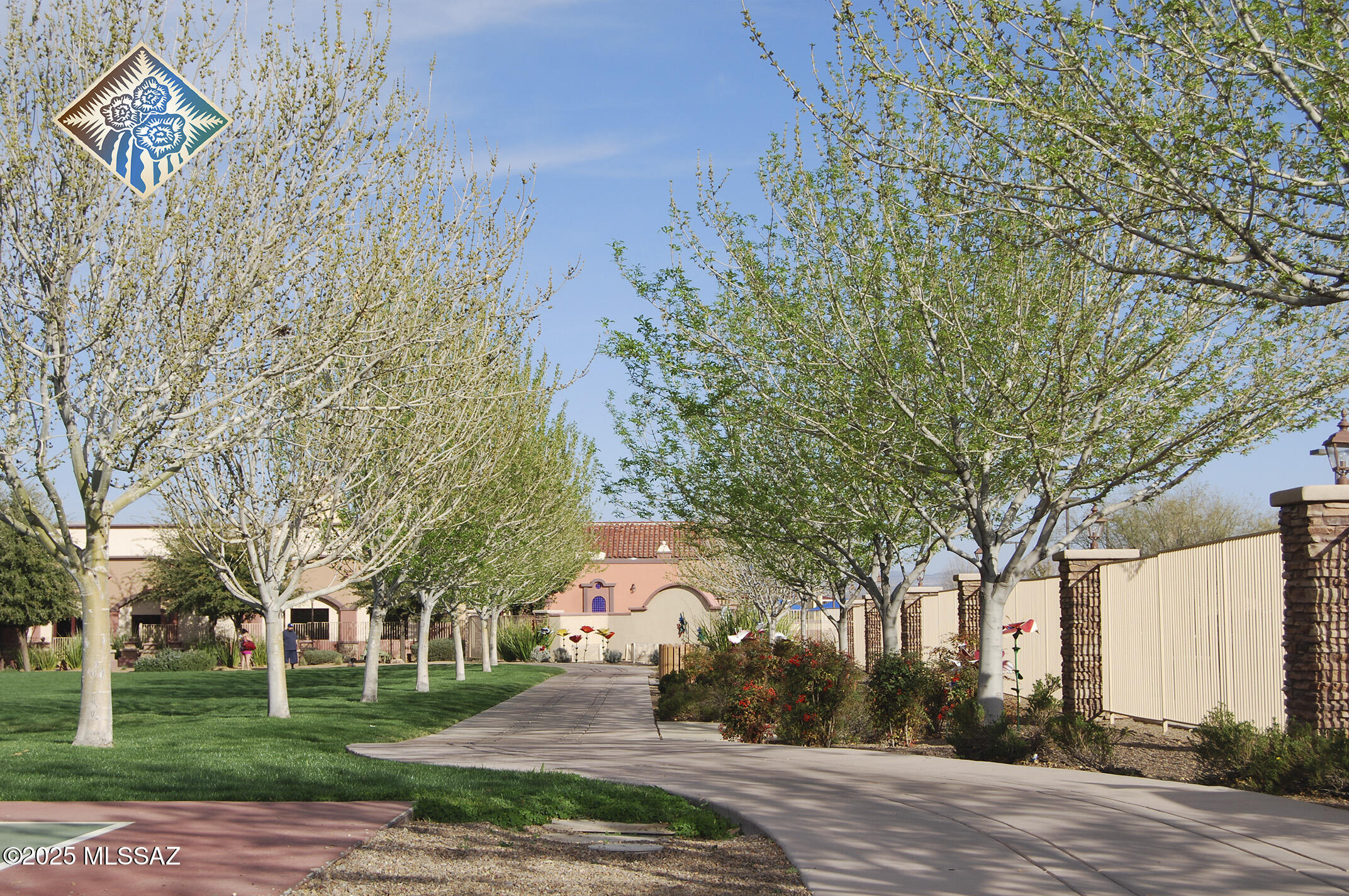 Entrada Del Rio - Residential