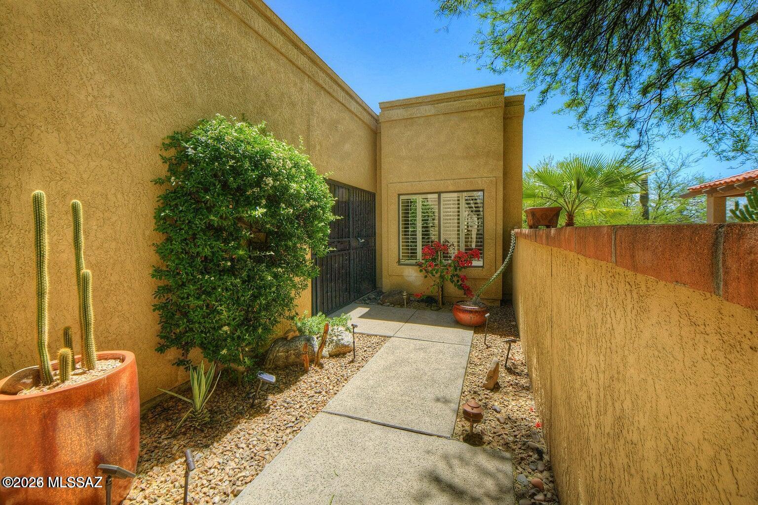 El Conquistador Resort Patio Homes (155-193) - Residential Lease