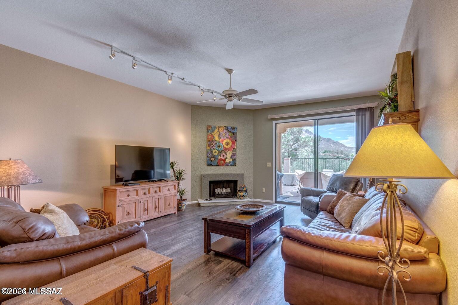El Conquistador Resort Patio Homes (155-193) - Residential Lease