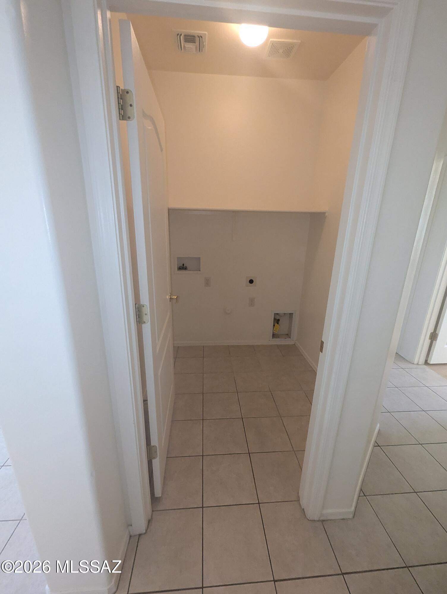 Riverside Crossing (1-133) - Residential Lease