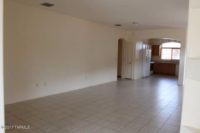 Riverside Crossing (1-133) - Residential Lease
