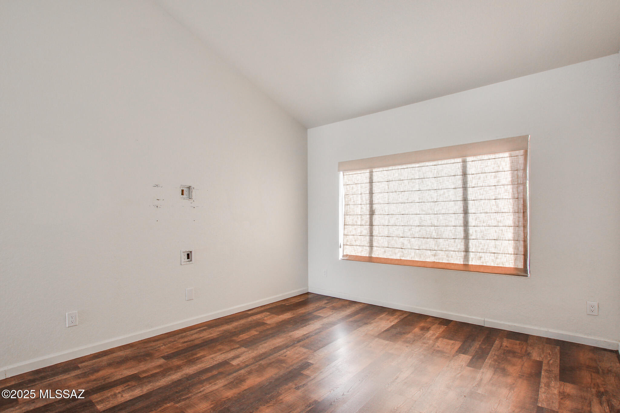 Country Highlands (1-180) - Residential