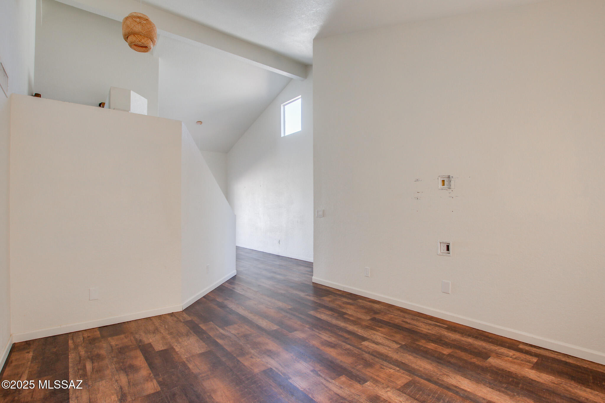 Country Highlands (1-180) - Residential