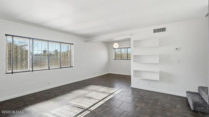 Amherst Club Condos (1-20) - Residential Lease