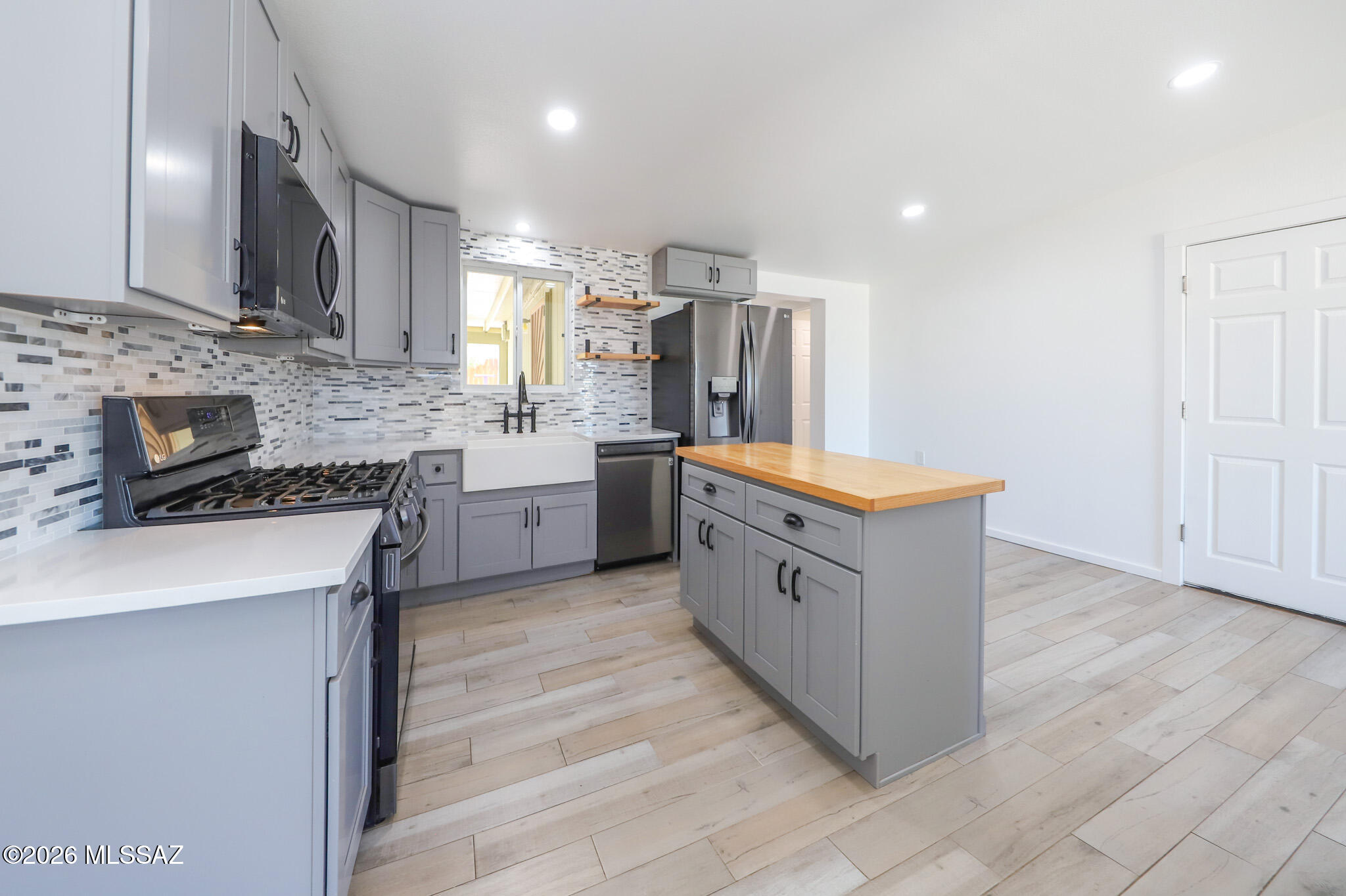 New Tucson Unit NO. 3 (1-3) - Residential
